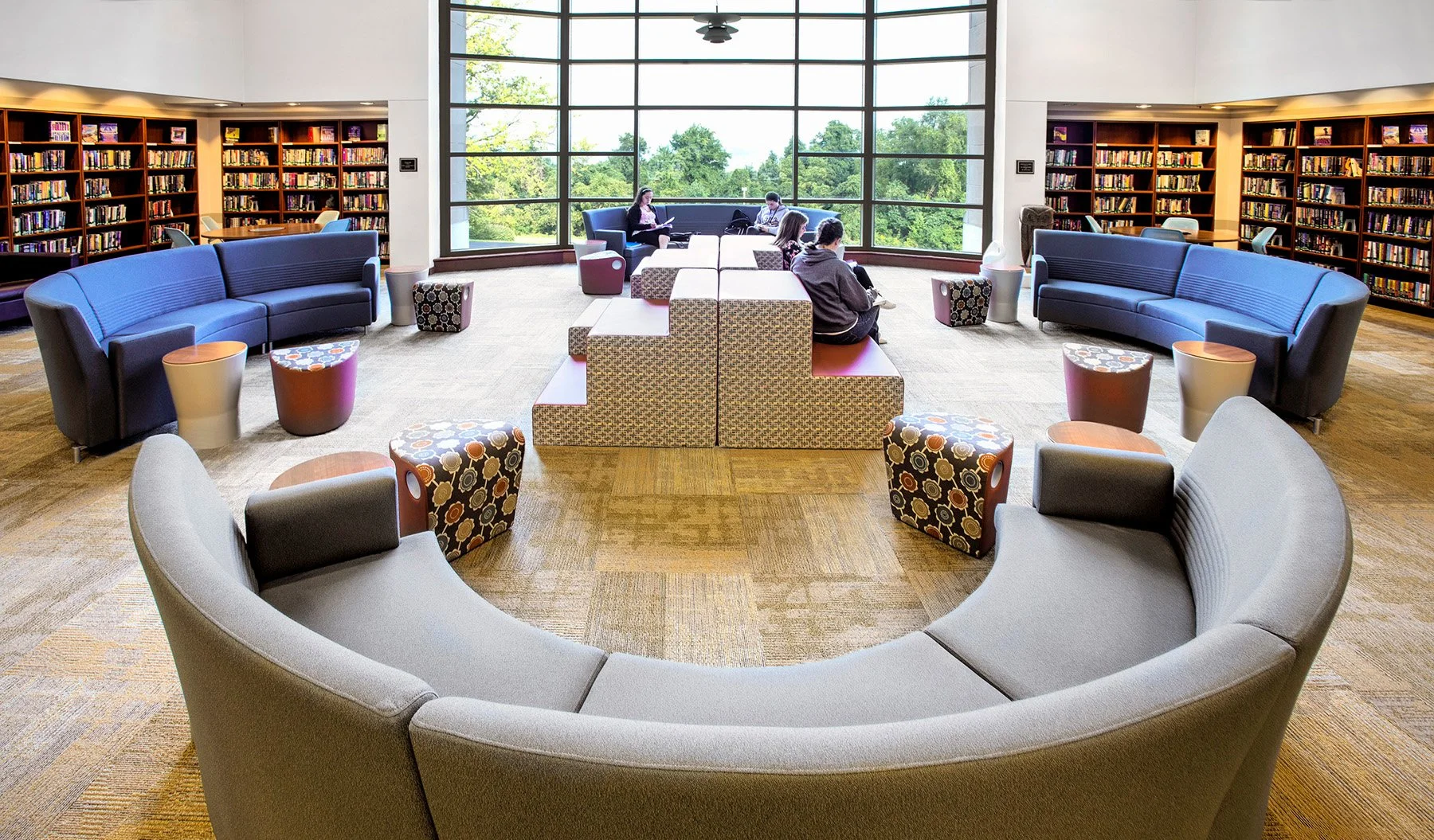 Study Lounge - Gabriele Library, Immaculata University © David Fonda.jpg