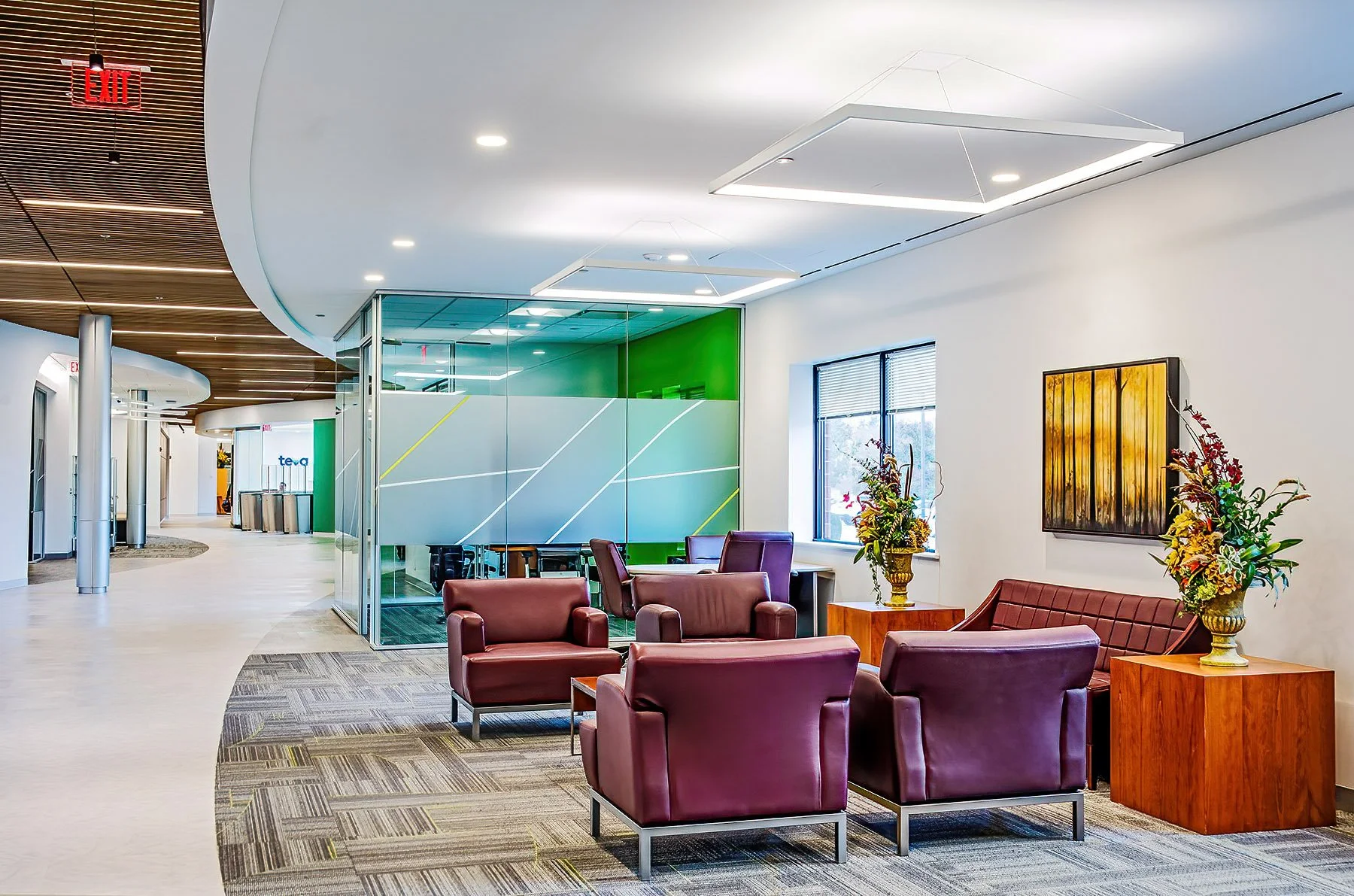 Lounge  - Corporate Training Center © David Fonda.jpg