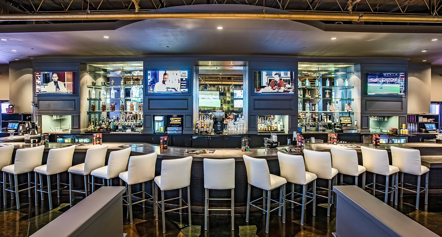 Dave and Busters Restaurant - Philadelphia