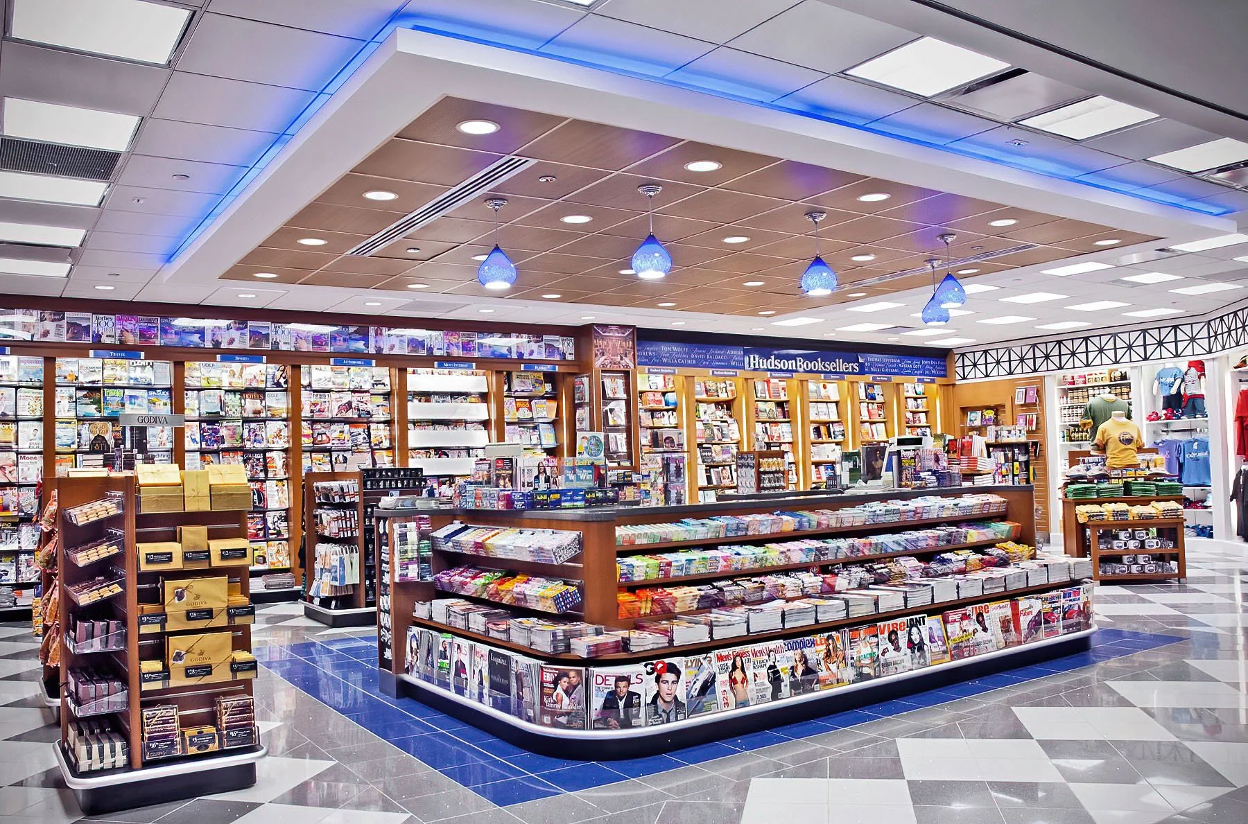 Hudson Books - Richmond Airport