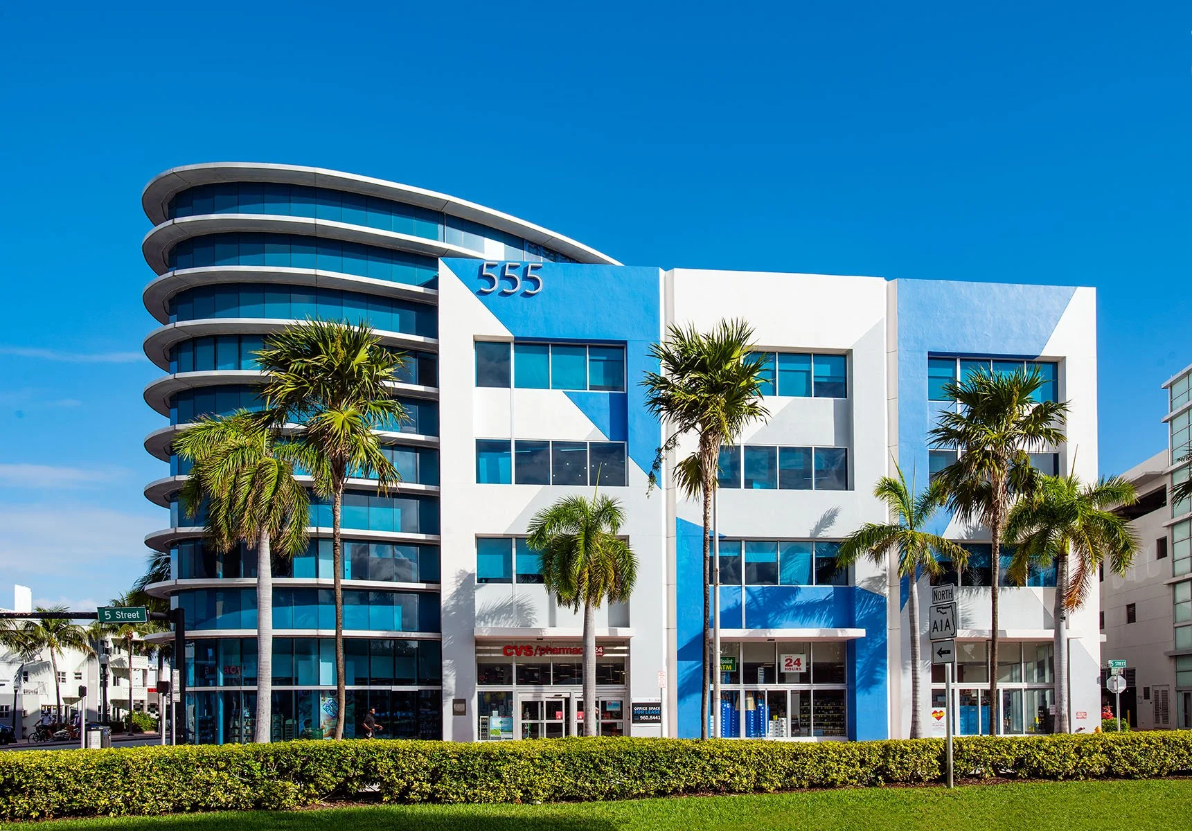 555 Washington Ave - Miami Beach FL © David Fonda.jpg