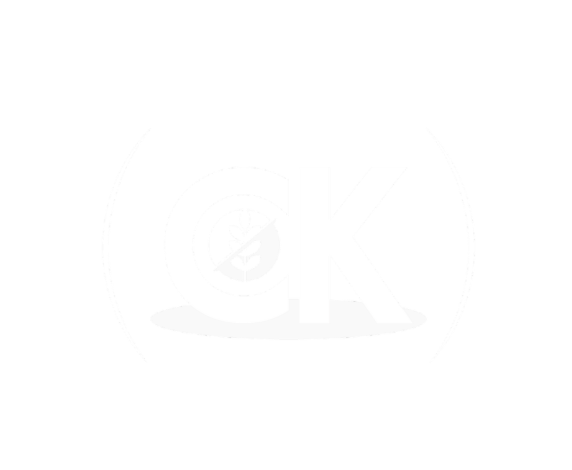 Et svart og hvitt logo med teksten 'OK' og en sirkel med et blade- og en stjernesymbol inni