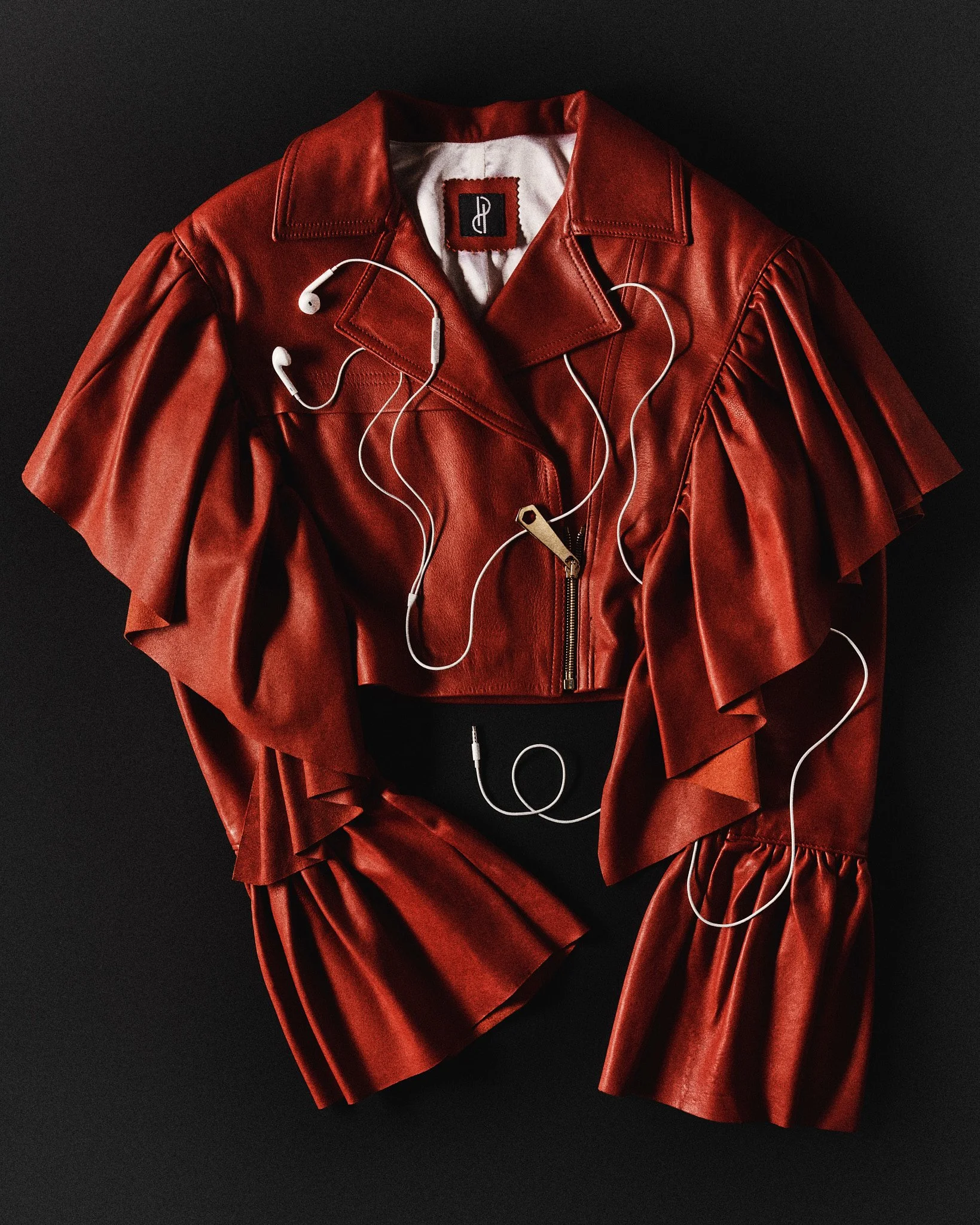 SOLID_ROJA_PDC_01 (1).jpg