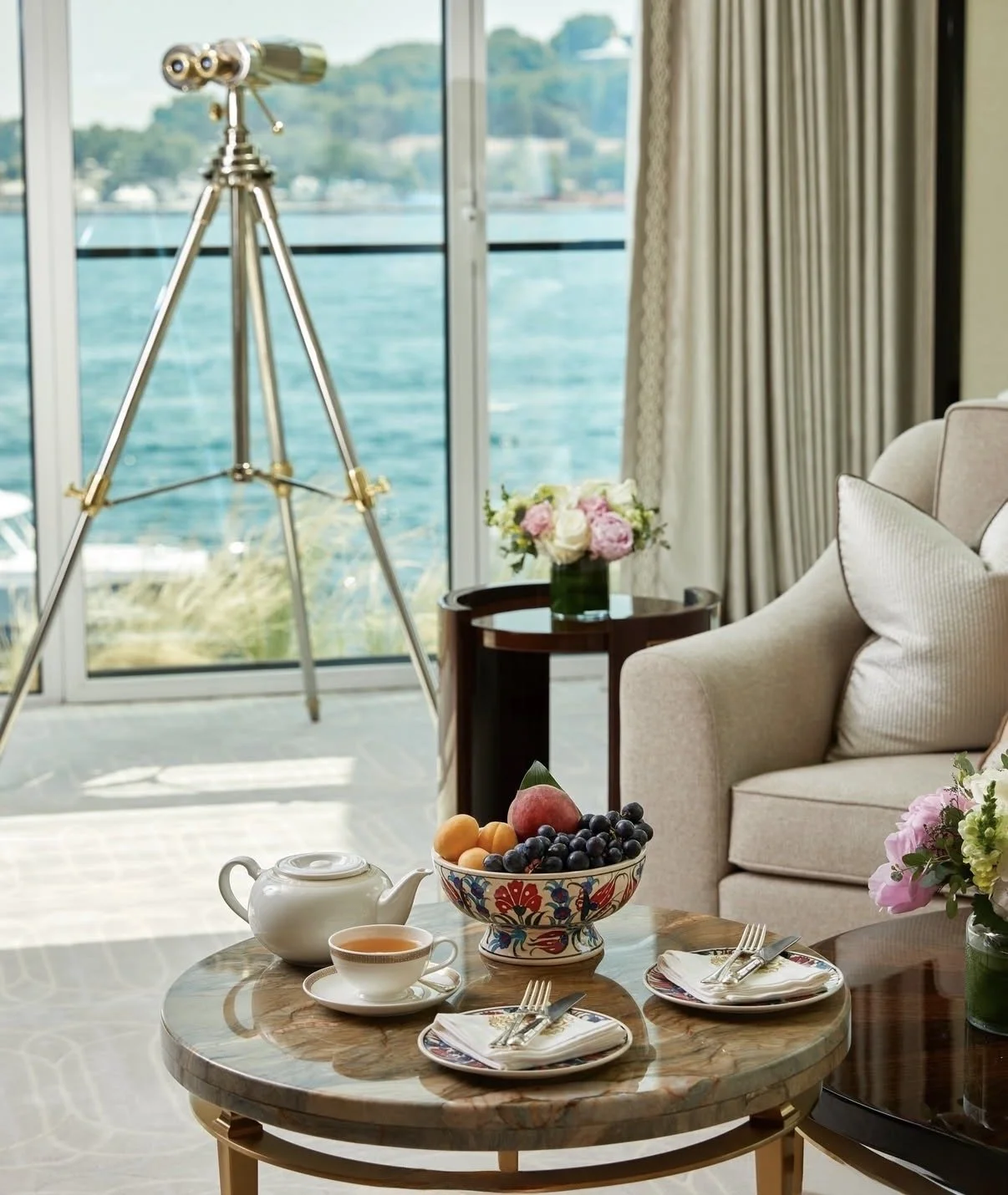 barbarapaez-the peninsula-hotel-campaign.jpg