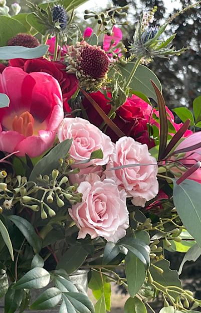 Small Arrangements for 16 Weeks