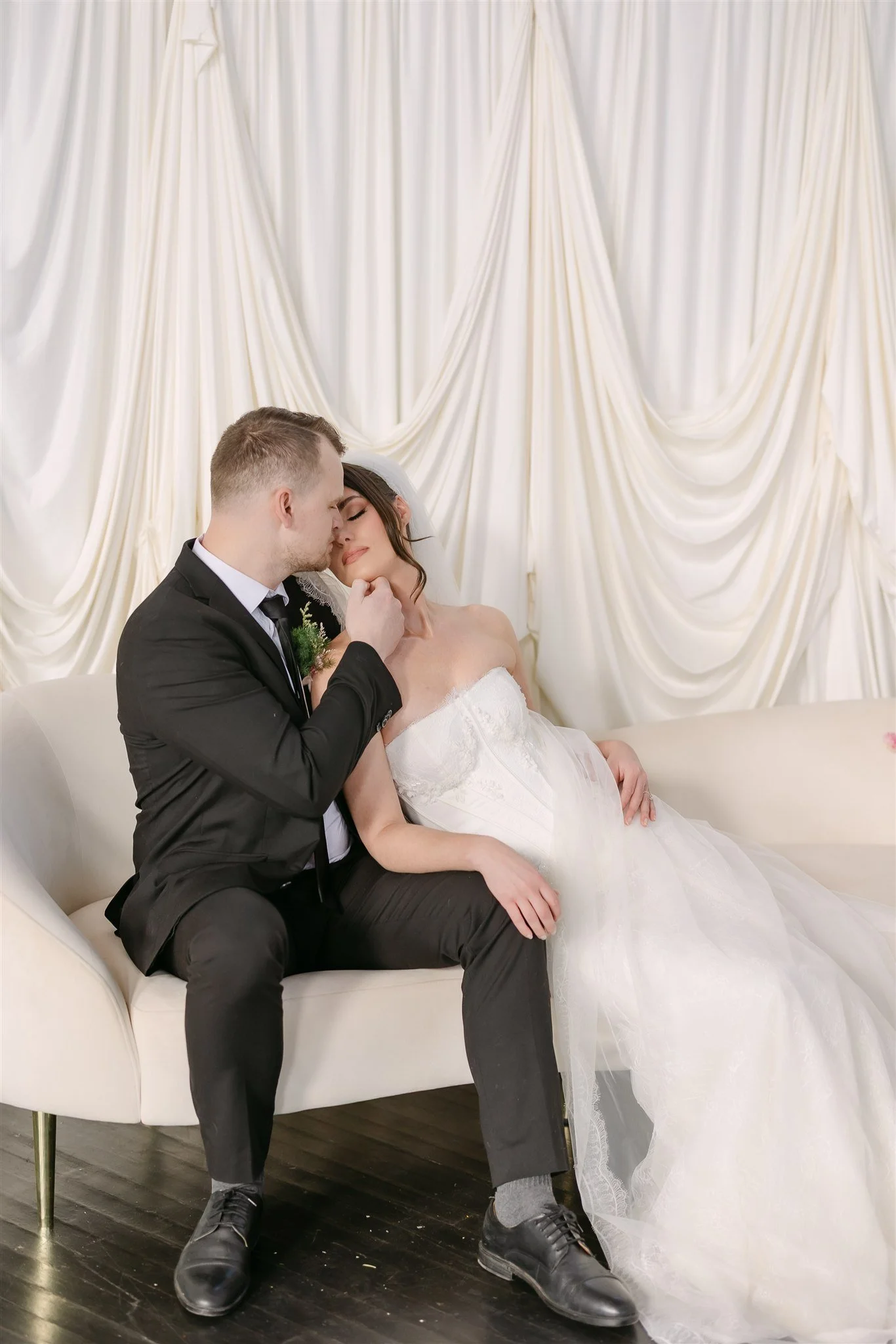 kelsee-risler-photography-new-york-wedding-photographer-harro-east-styled-wedding-295.jpg