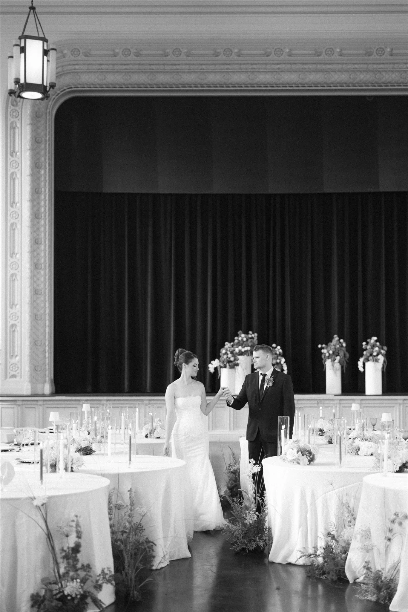 kelsee-risler-photography-new-york-wedding-photographer-harro-east-styled-wedding-334-2.jpg