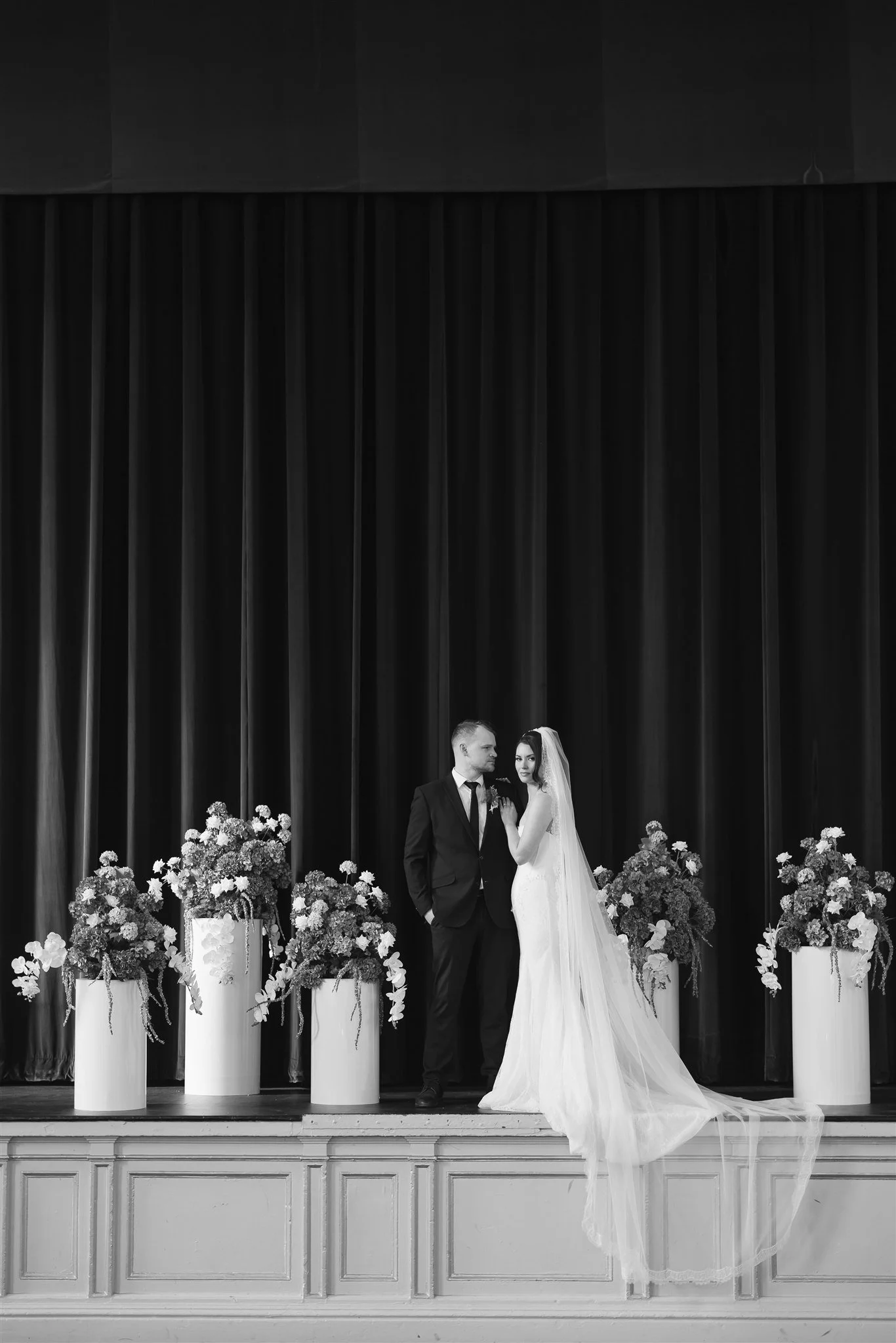 kelsee-risler-photography-new-york-wedding-photographer-harro-east-styled-wedding-228-2.jpg