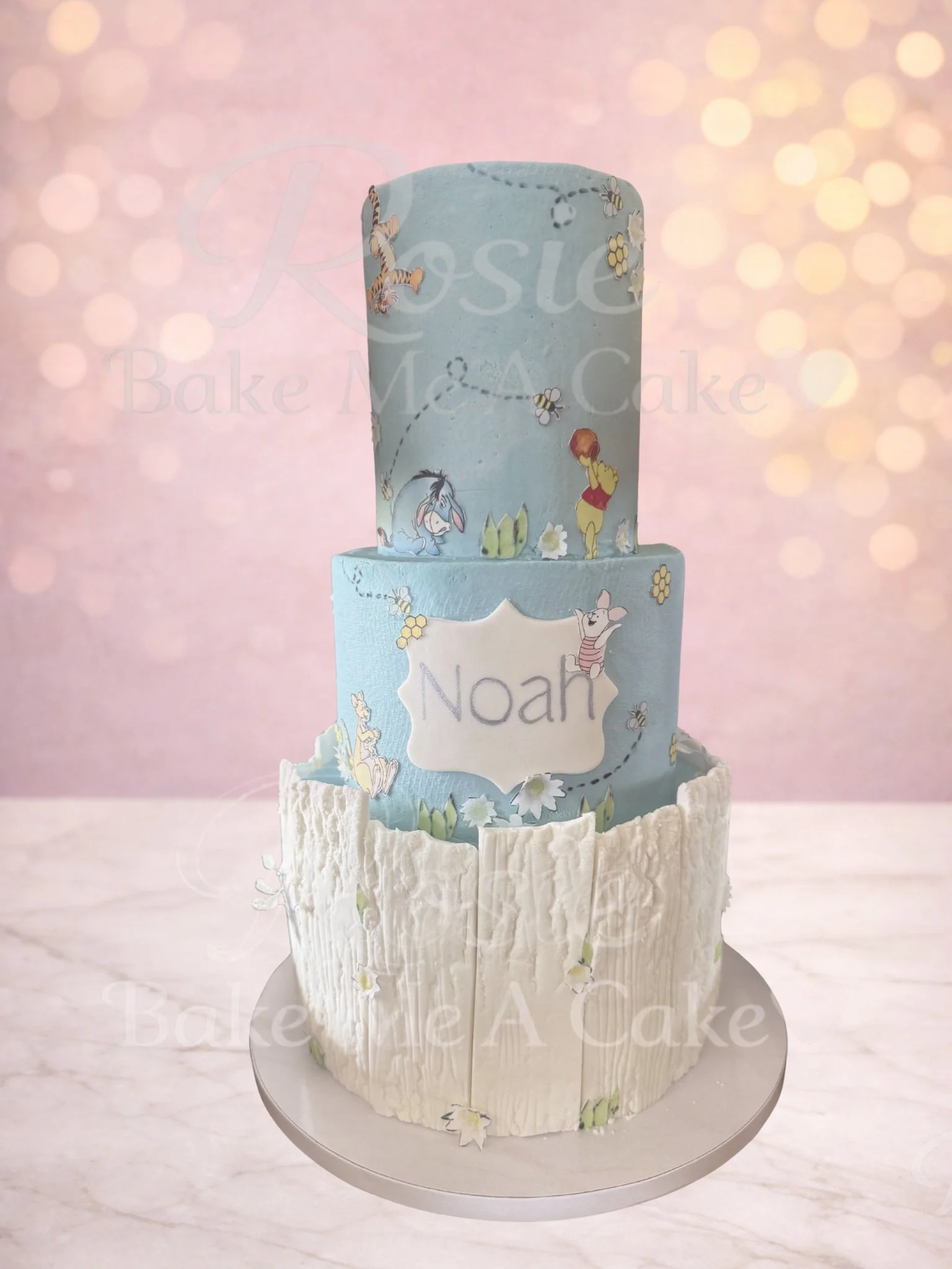 WM Winnie the Pooh Cake.jpg