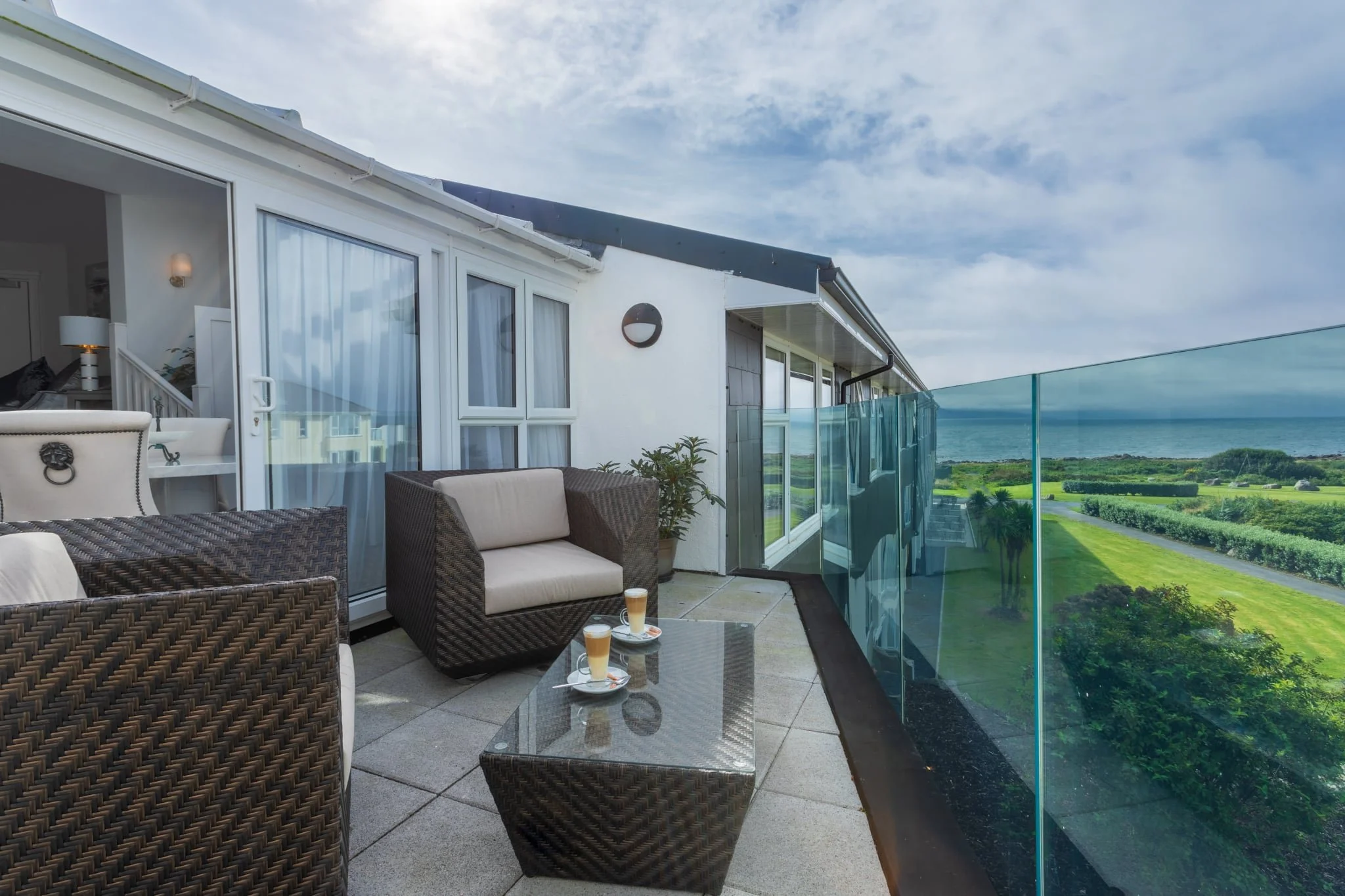 CCHConnemara-Presidential-Suite-Balcony-scaled.jpg