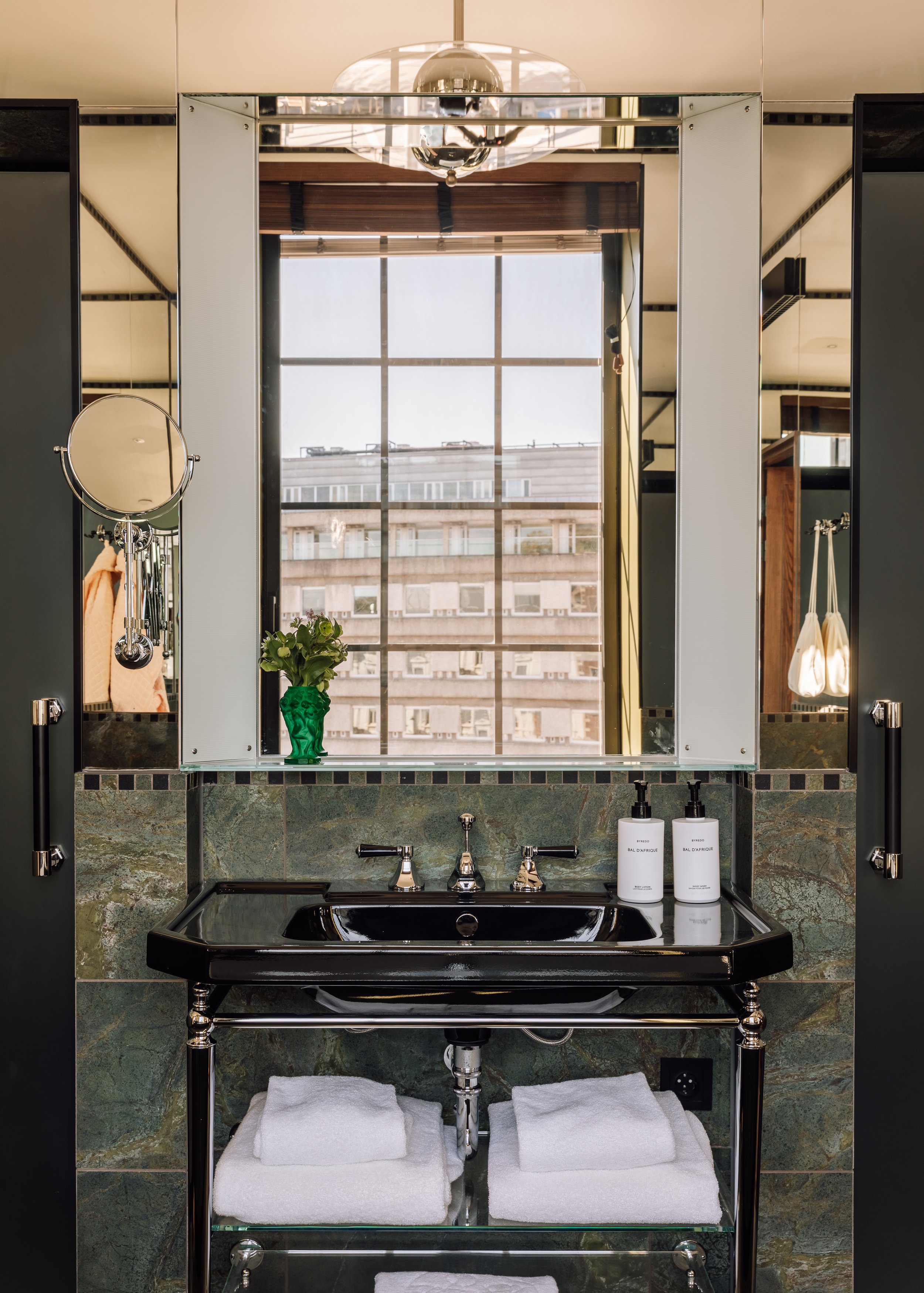 Francisco Nogueira - Suite19.jpg