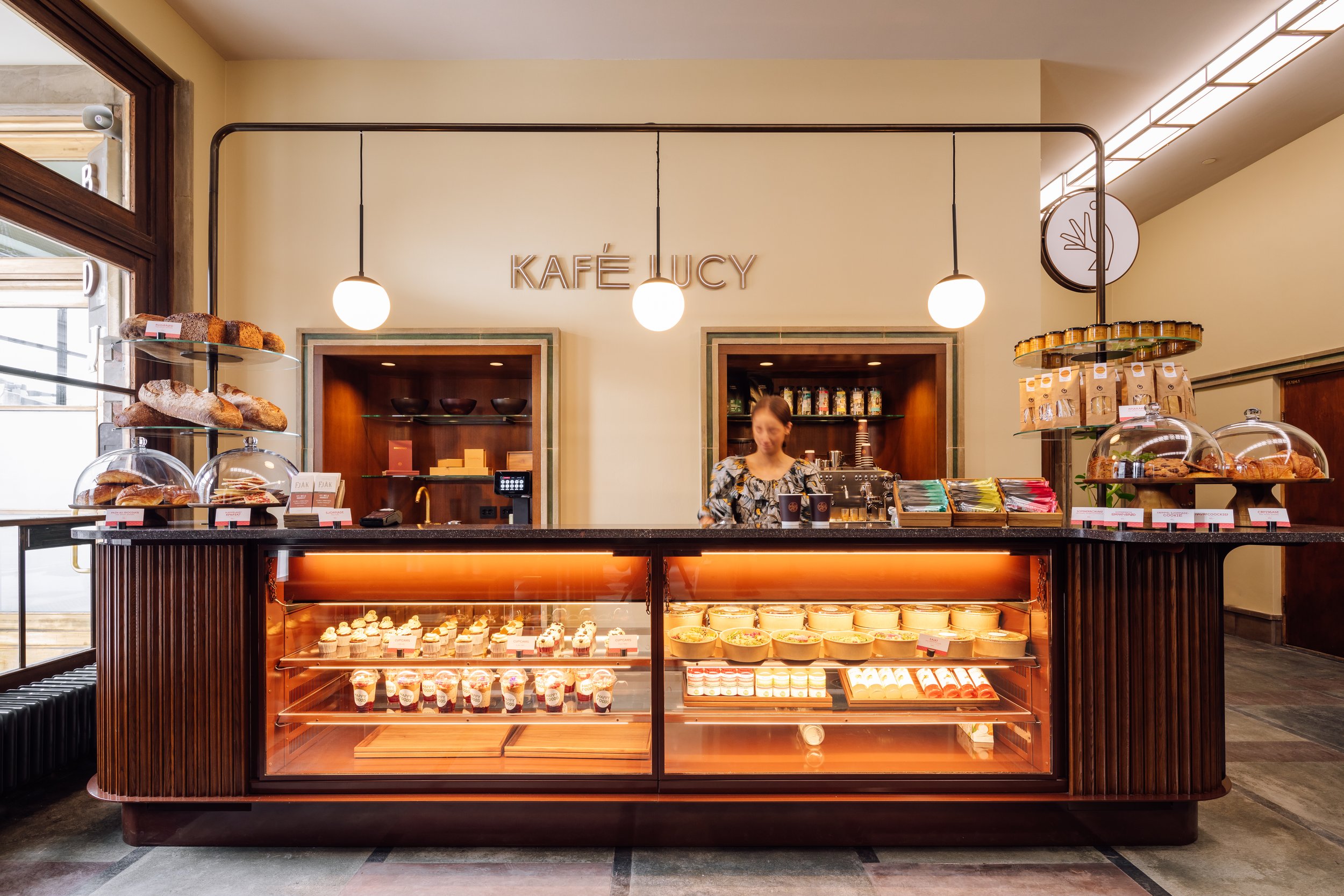 Francisco Nogueira - Kafe Lucy.jpg