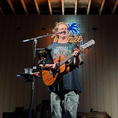 Cocktails & Live Music feat. Landon McMahon