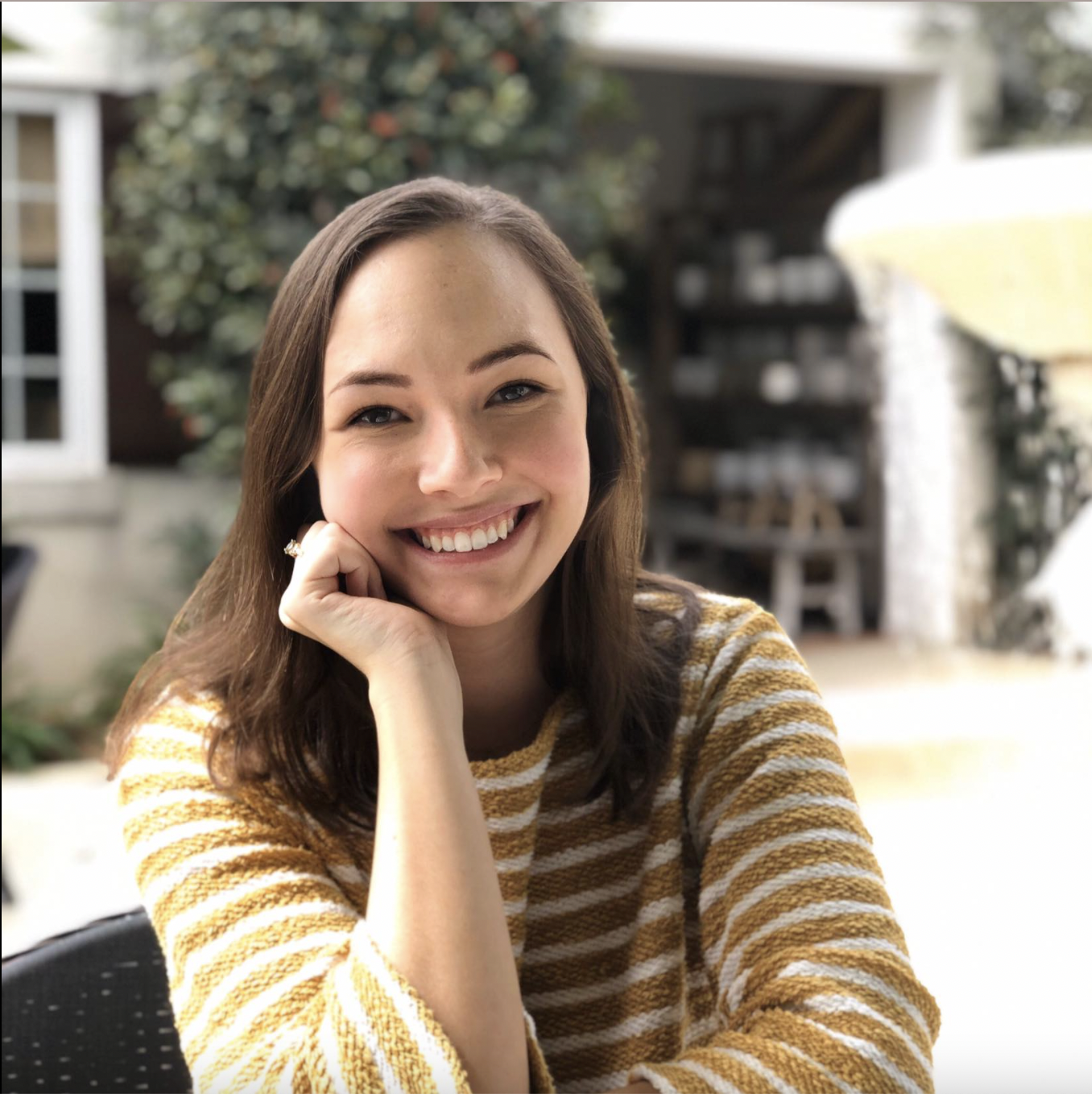 This is a picture of Dr. Emily Gibson, child and adolescent psychologist in the Huntsville, Alabama area.