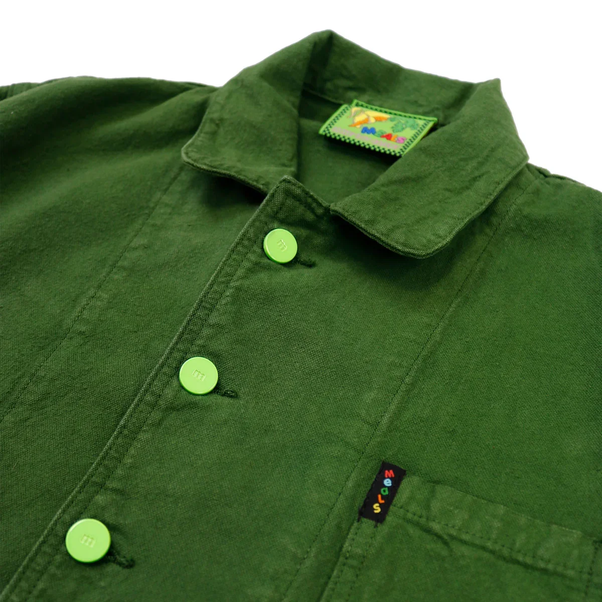 kale-forager-coat-flat-detail.webp