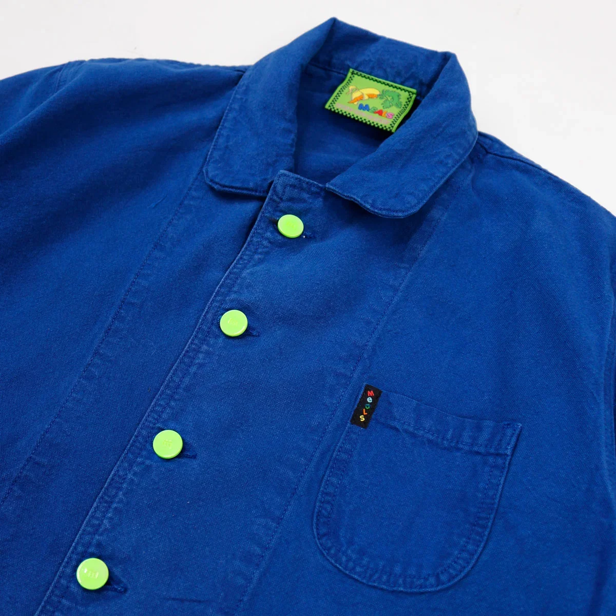 blueberry-forager-coat-flat-detail.webp