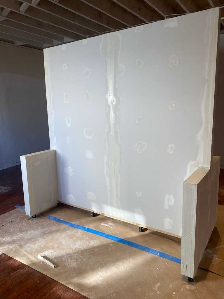 Custom Design Mobile Wall