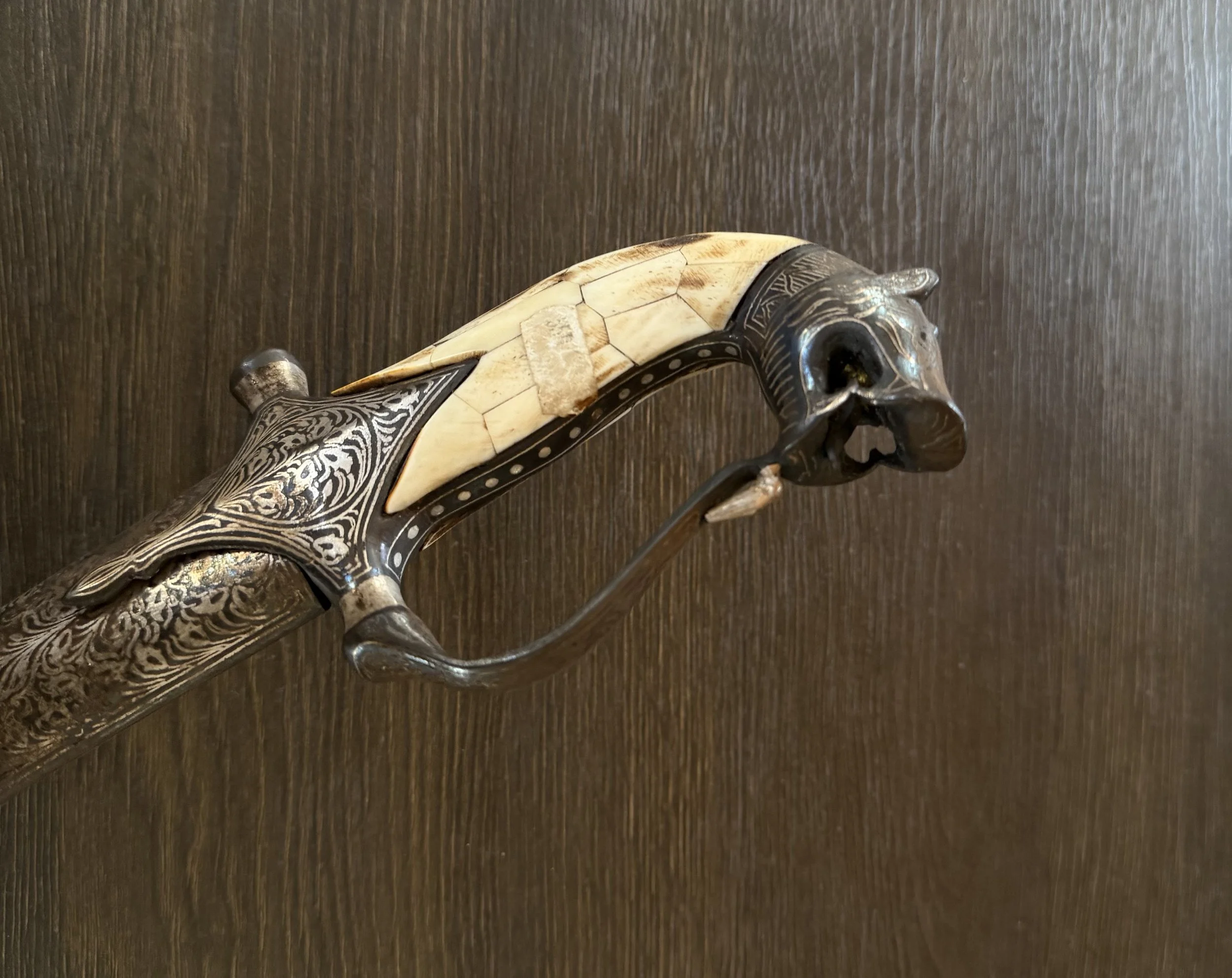 Indian Steel Dagger Lion Head.jpg