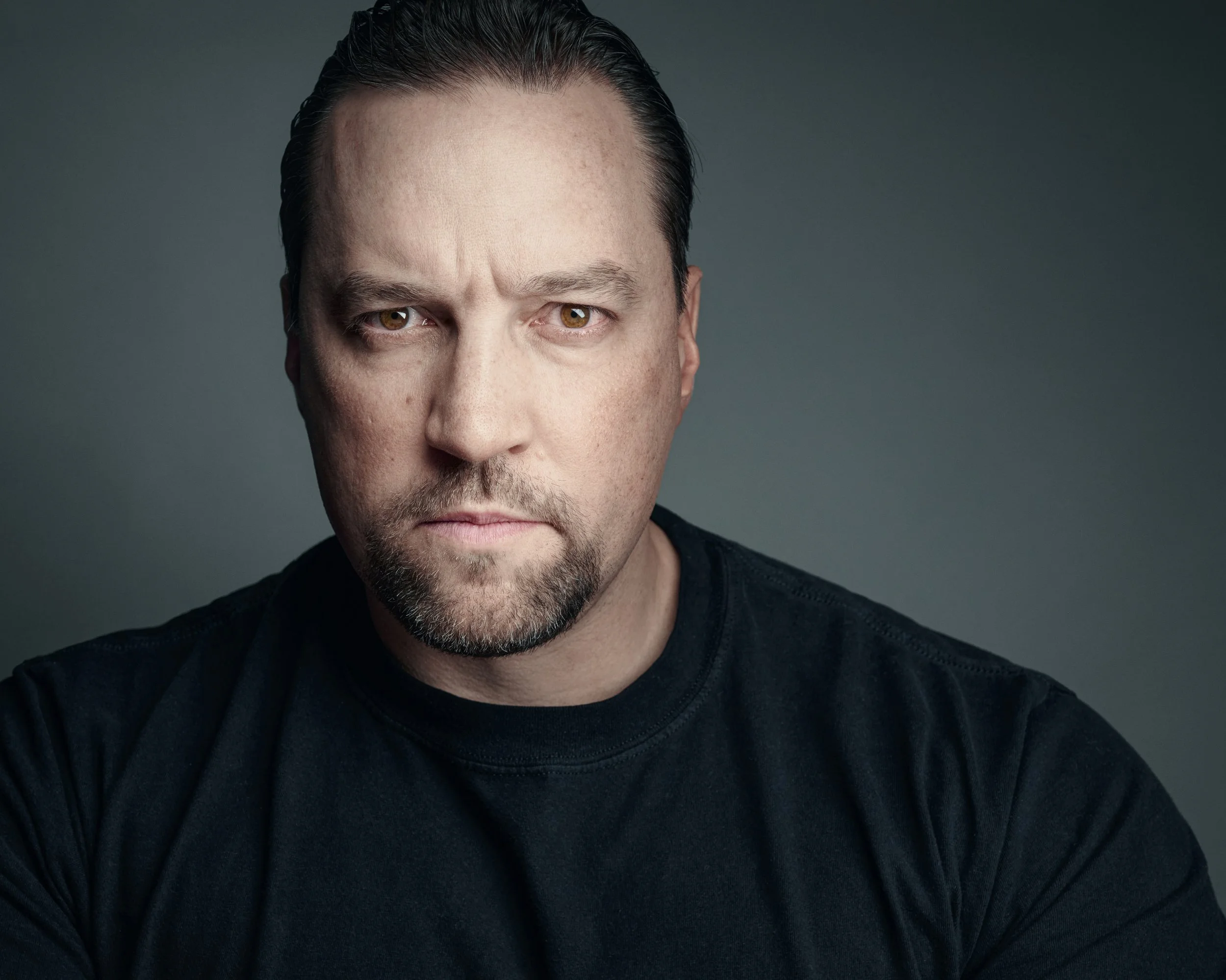 200f2-ottawa-headshot-photographer-Radoslaw Miksa 24 Jan 202623832-Print 6.jpg