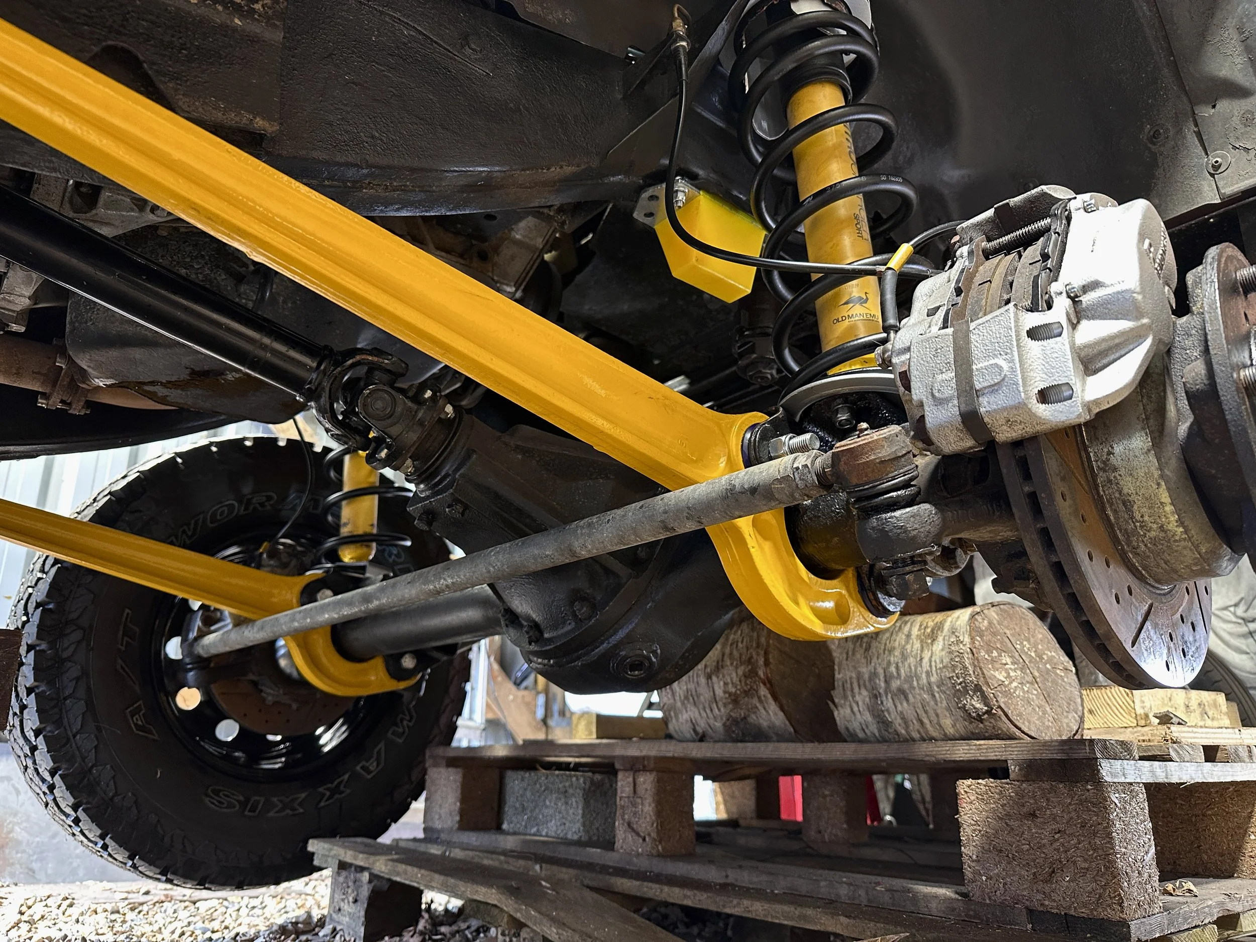 Fitting a full suspension kit