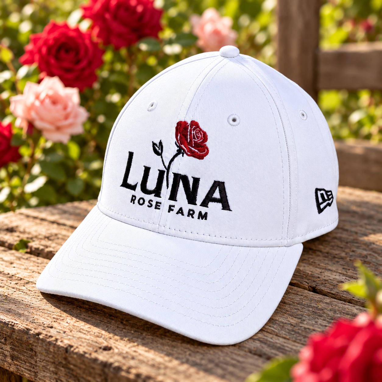 luna rose hat 2.png