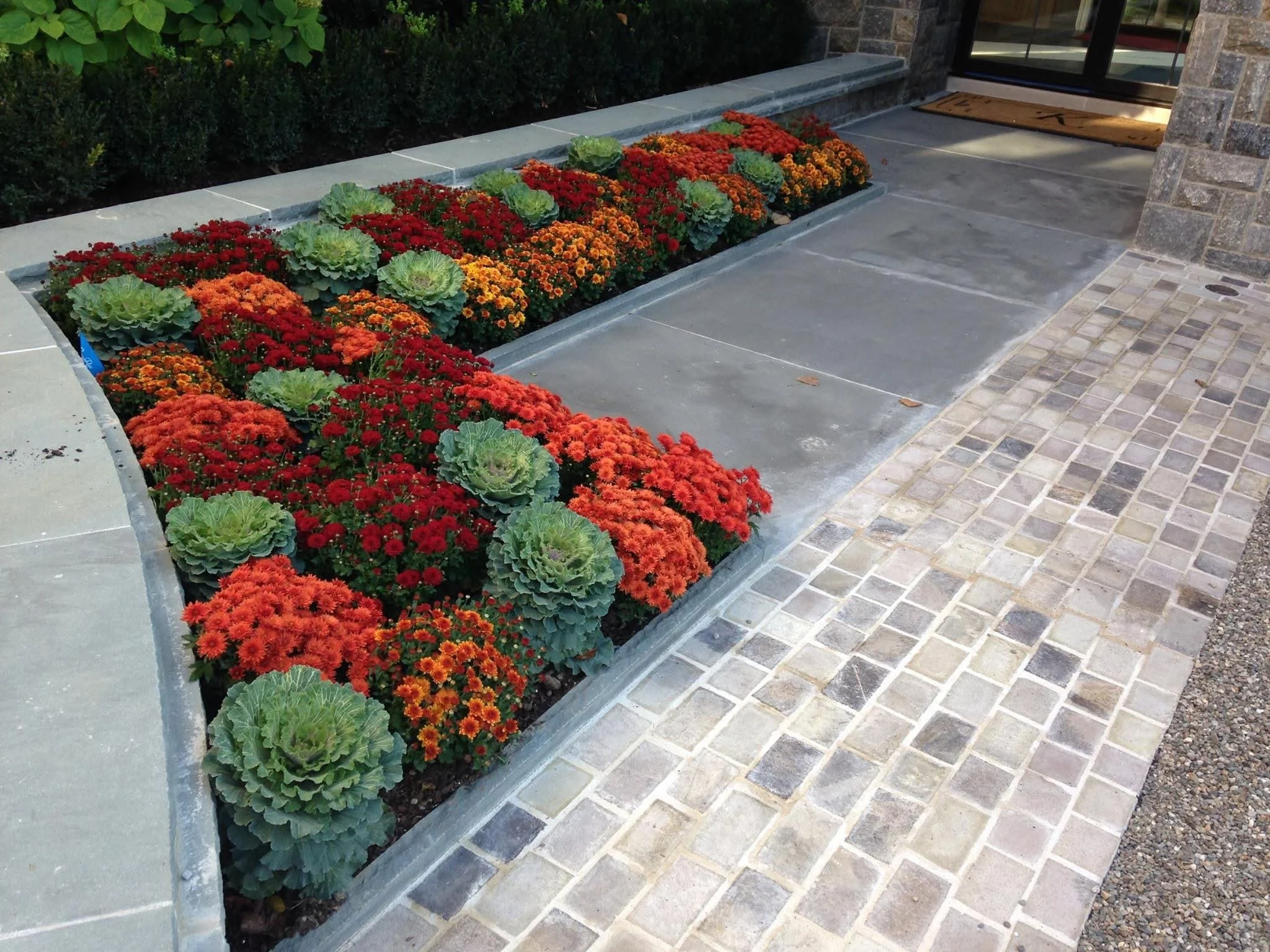 entry way florals.JPG