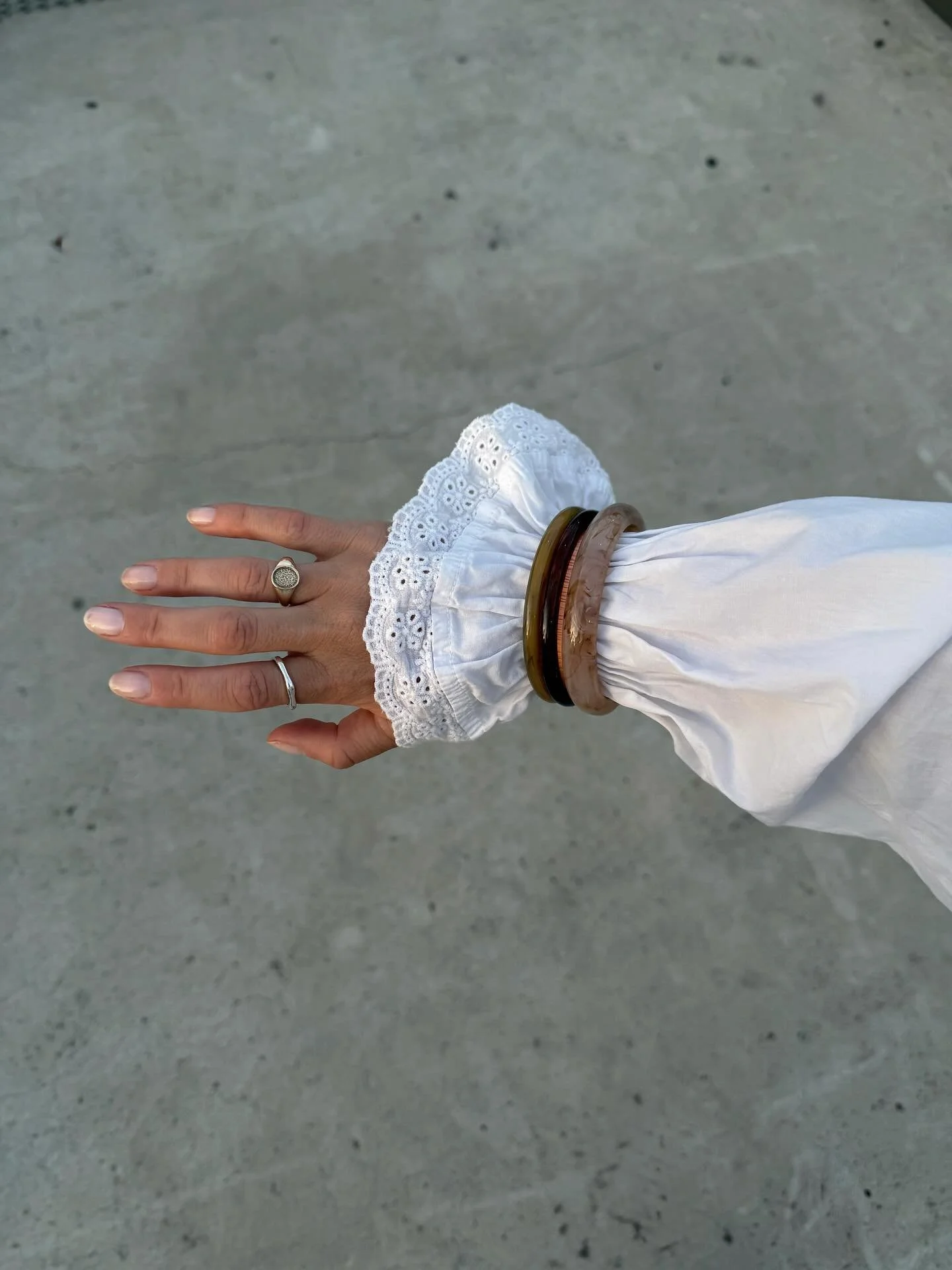 Favourites album really looking like my Pinterest board lately 🥺🎀