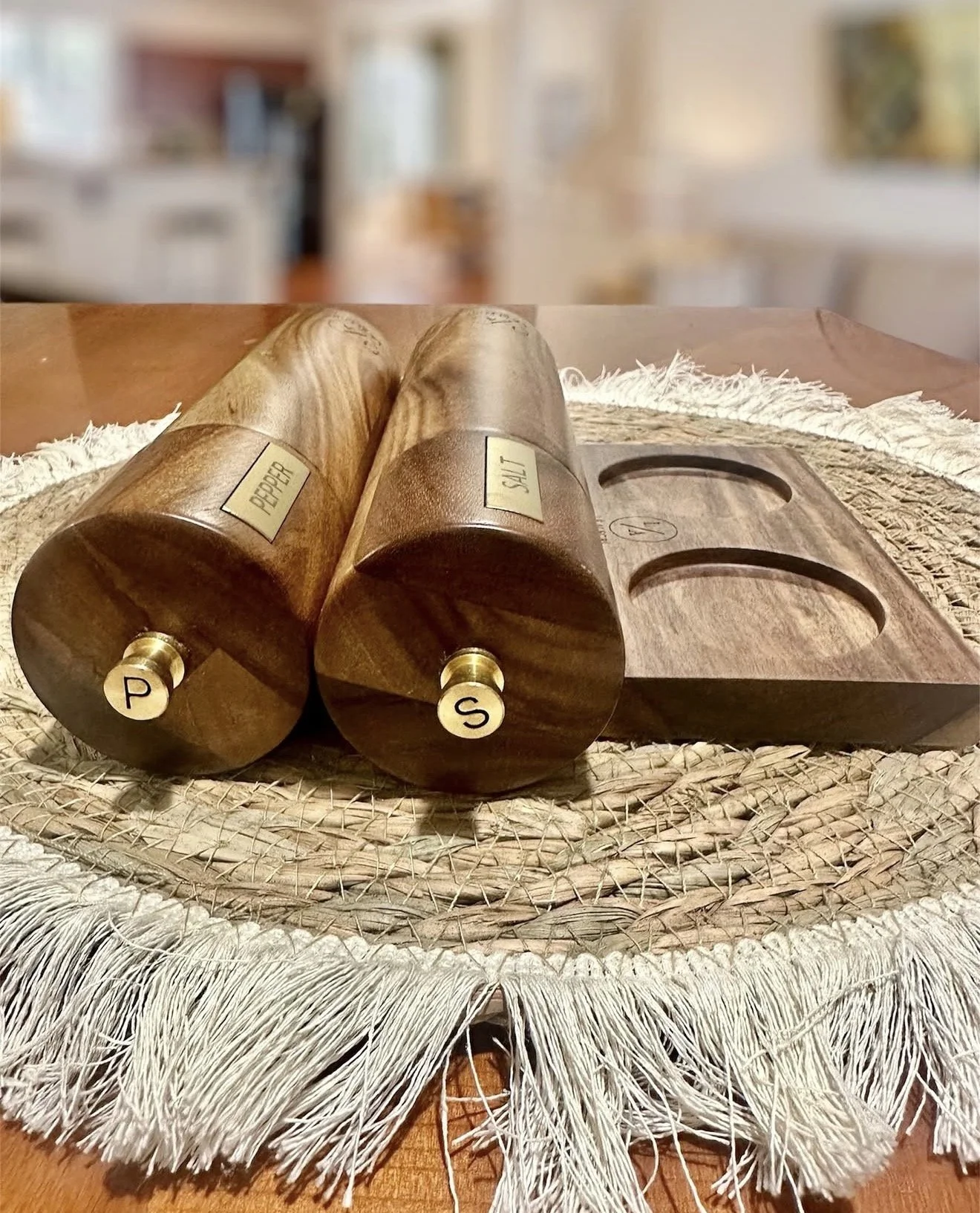 Salt and Pepper Mill