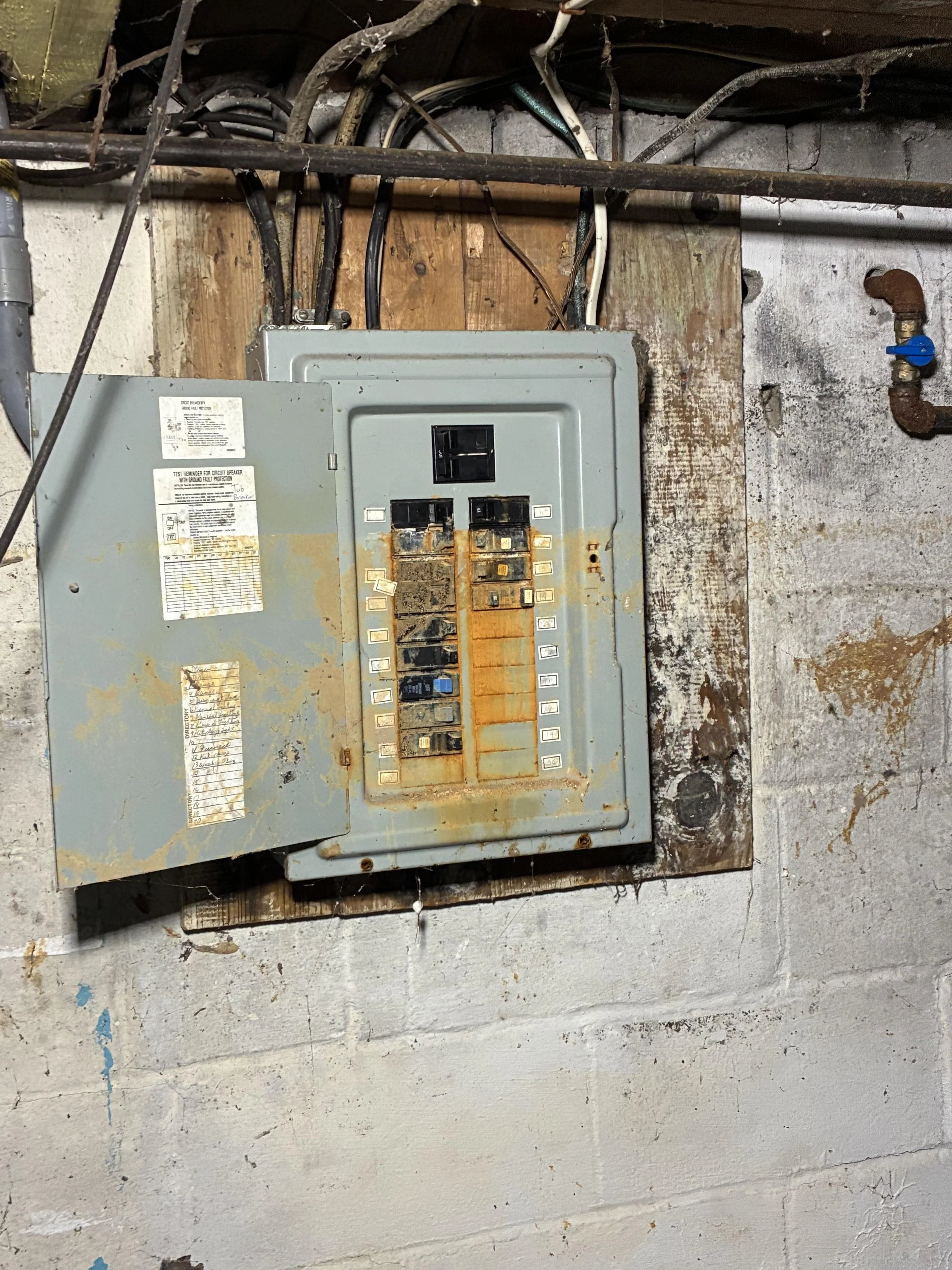 Interior_Wiring_5.jpg