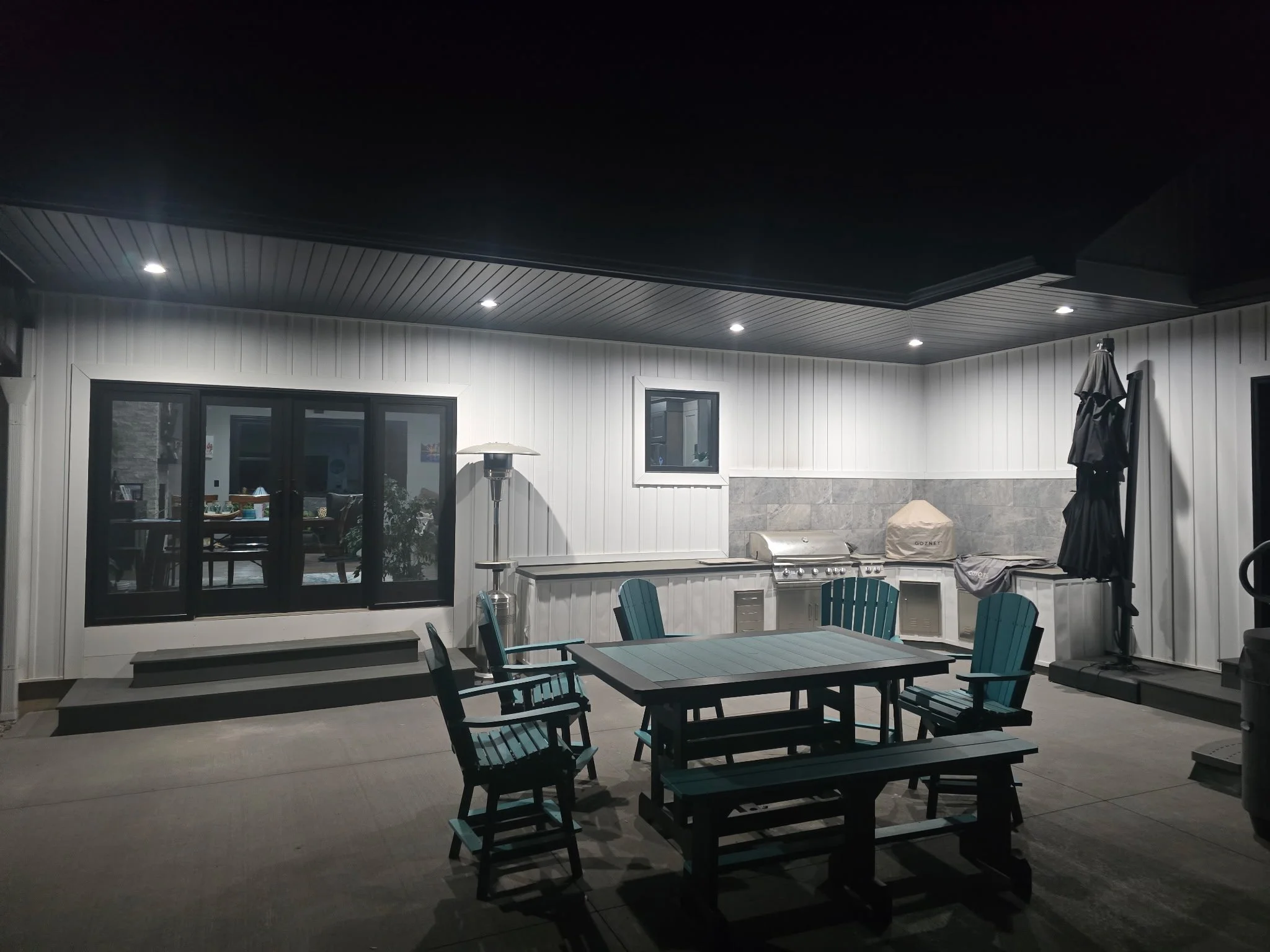 Exterior_Lighting_1.JPG
