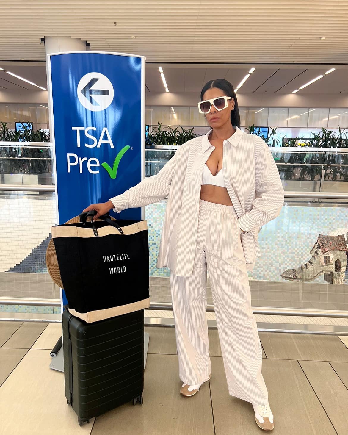 514280061_10171339284695251_7966107868884590083_n (1).jpg