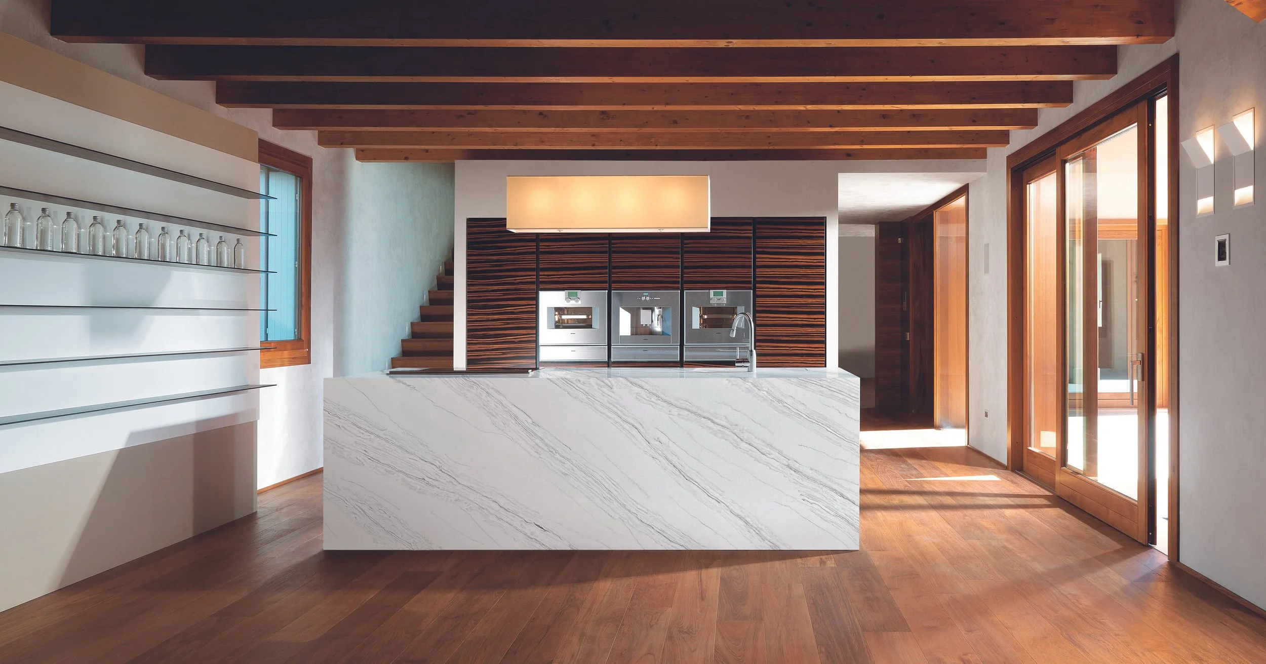 Silk Black
(PSE7013)