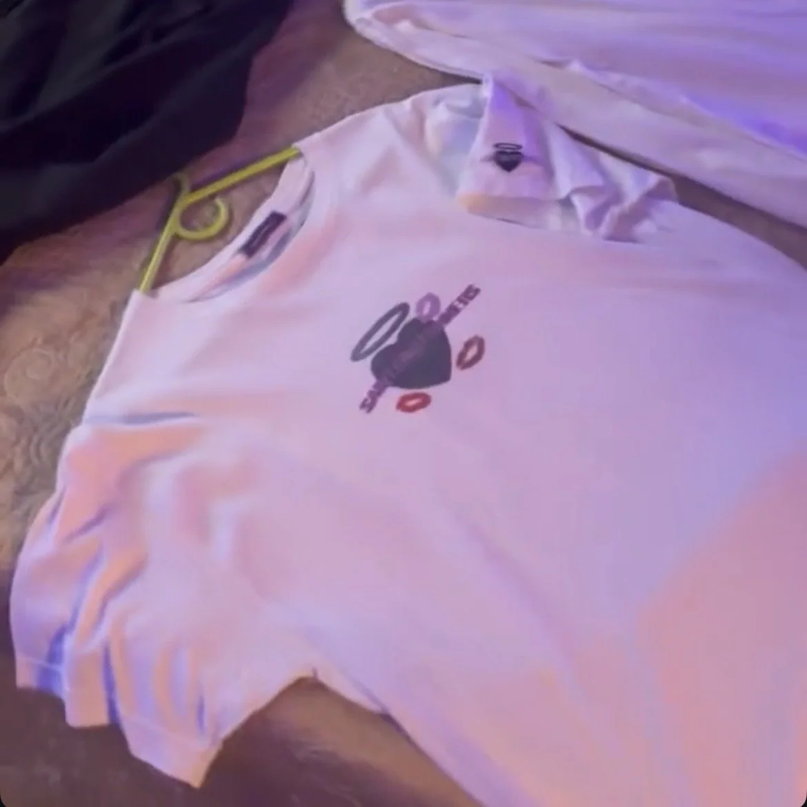 sometimesisin ' saintsnotsinners logo ' tee