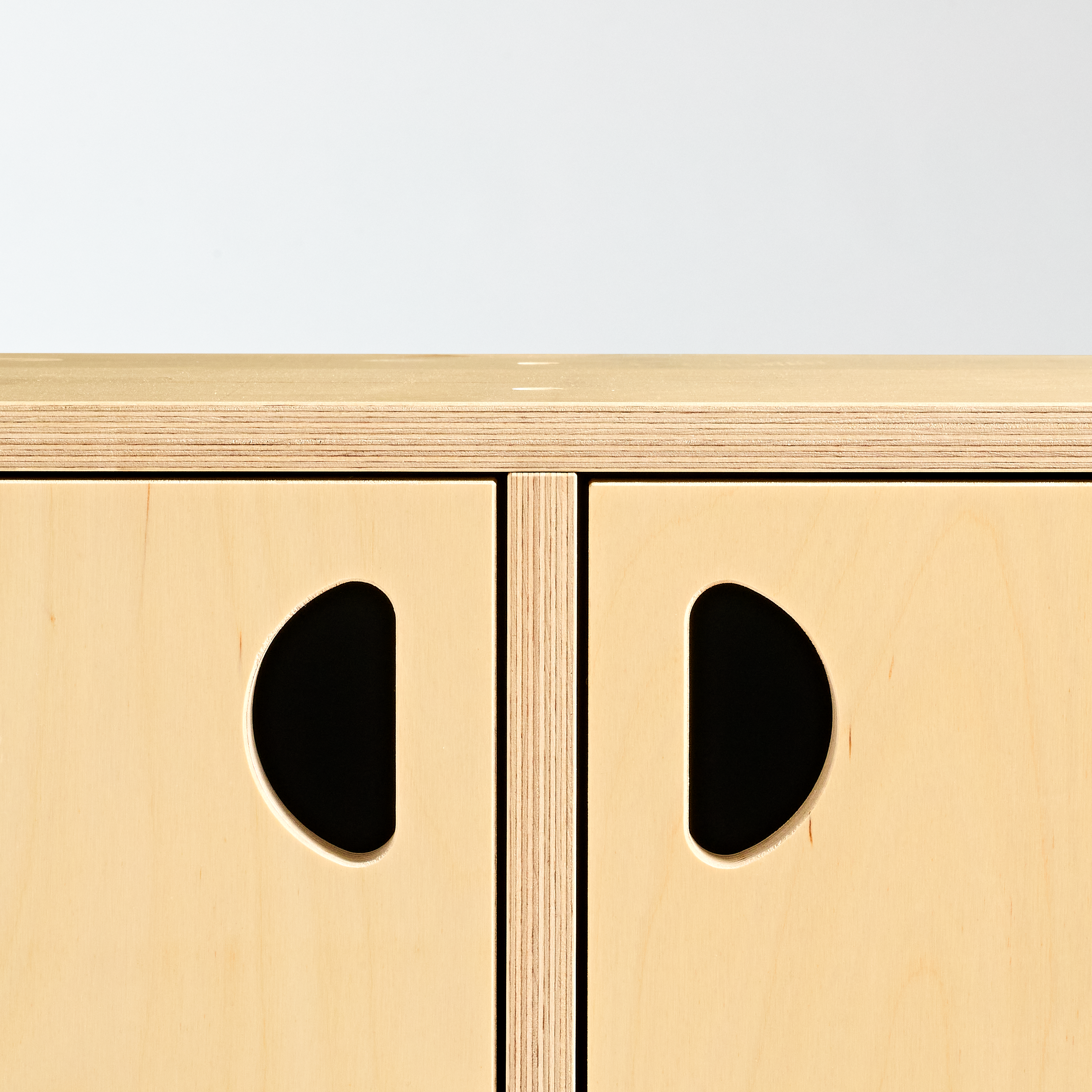 MEC-01-LL_Detail03_OnGrey_0728.png