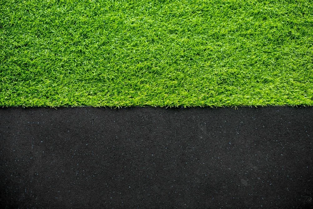 Laying Turf in the Australian Heat: Expert Solutions
