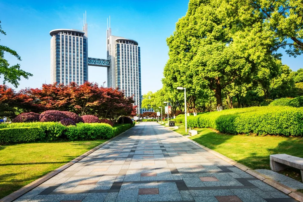 Preparing Commercial Landscapes for the Cooler Months Ahead