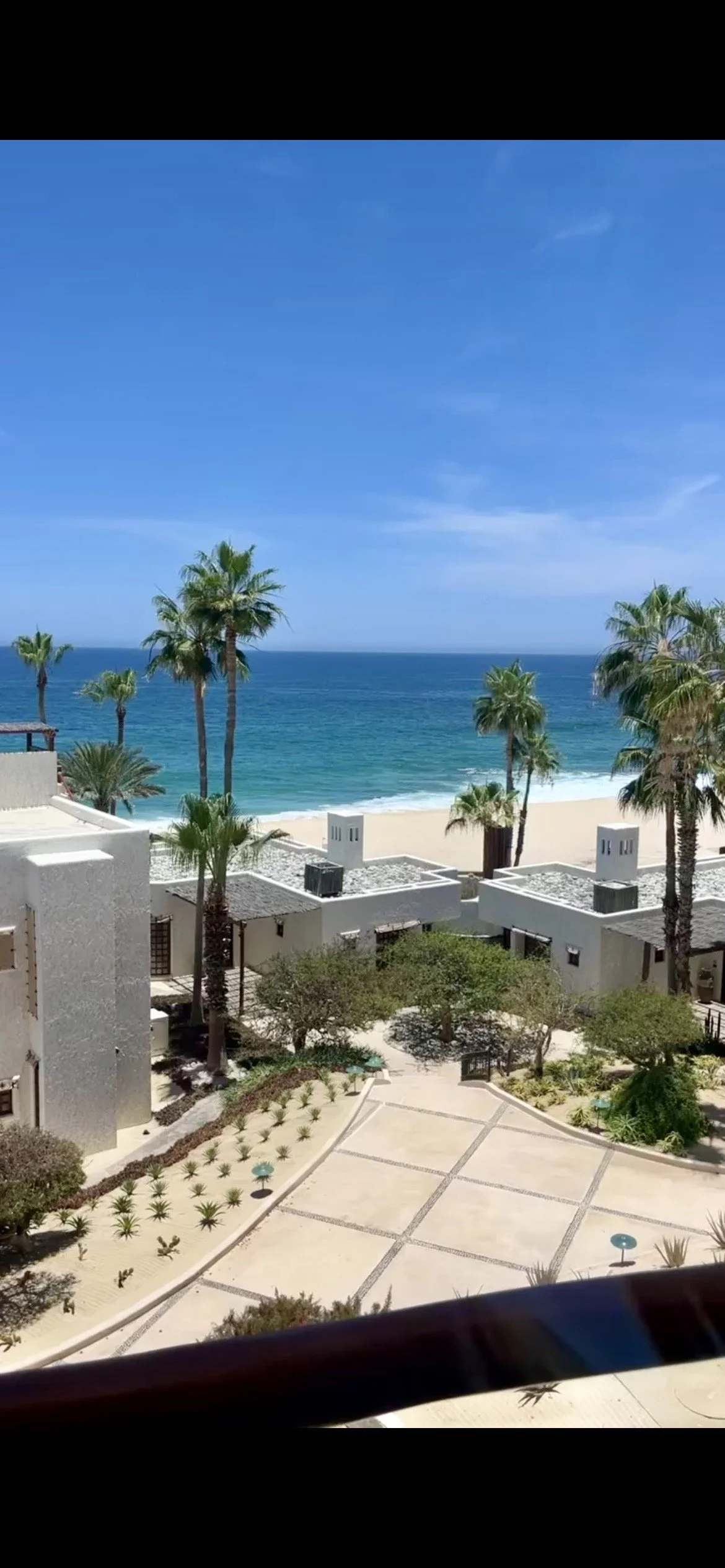 Las Ventanas al Paraiso