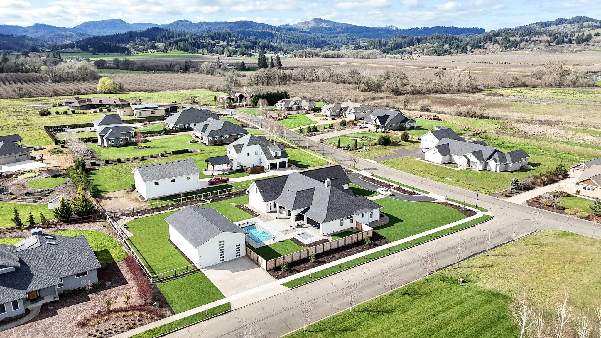 mcminnville-oregon-drone-neighborhood-aerial-1.jpg