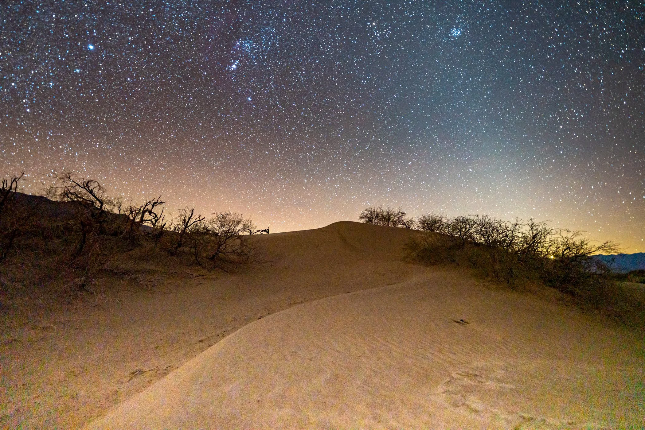 The sky over desert sands. 