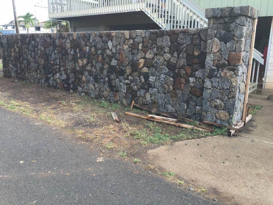 Rock & Retaining Walls