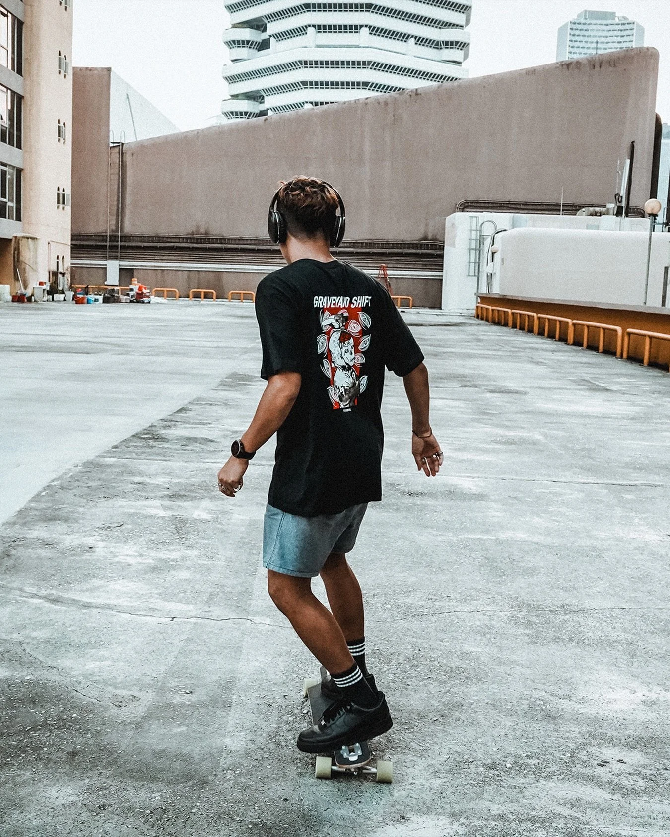 WEEKEND PROTOCOL. 🎧

Headphones on. Board down. The city is yours.

The Deadstock Vol. 1 uniform is built to move.

The shop is officially open. Hit the link in bio to cop yours. 🛒

#crazycorpseclan #streetwearsg #skatesg #graveyardshift #pochong