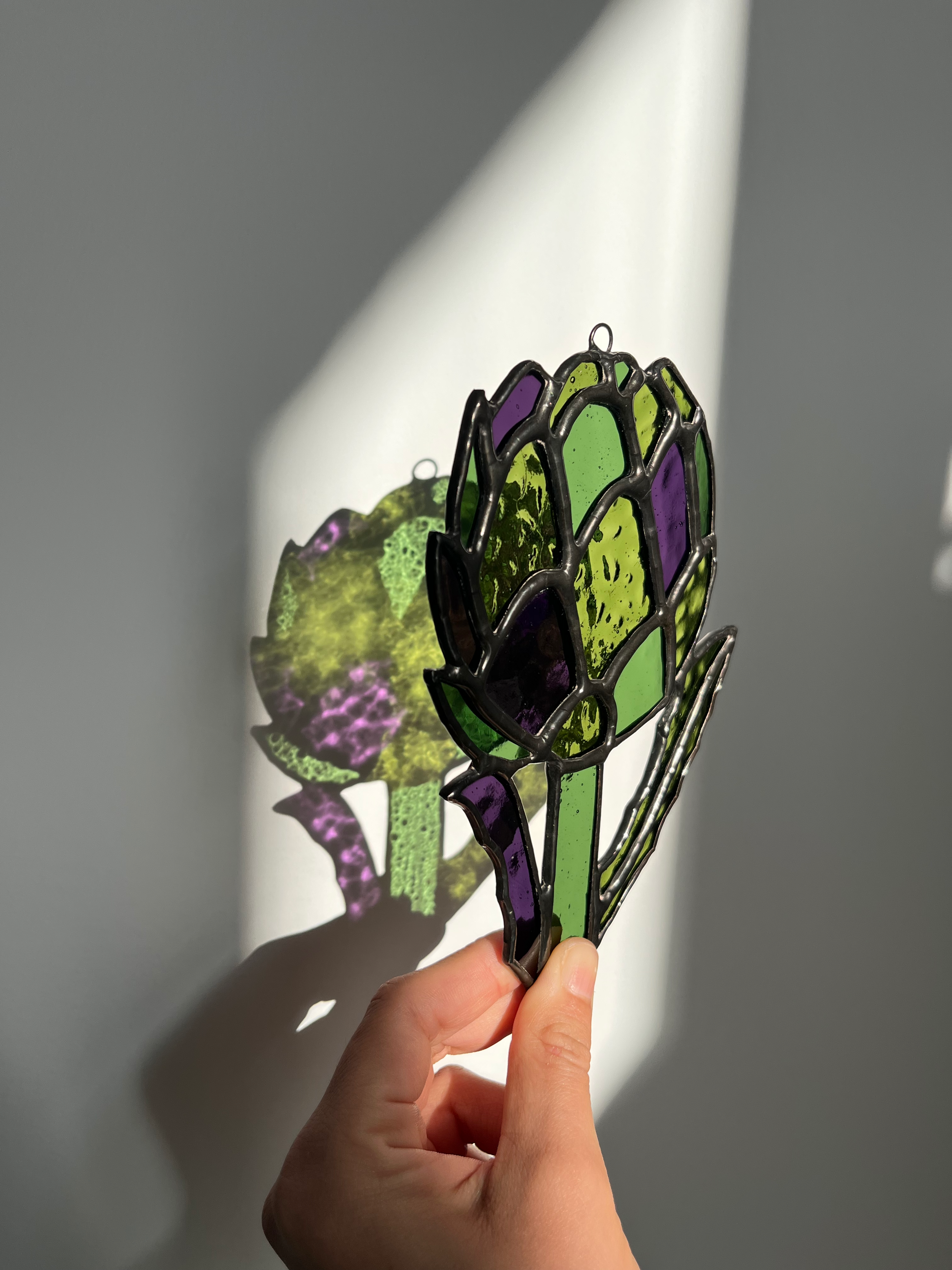 green_purple_artichoke_1.png