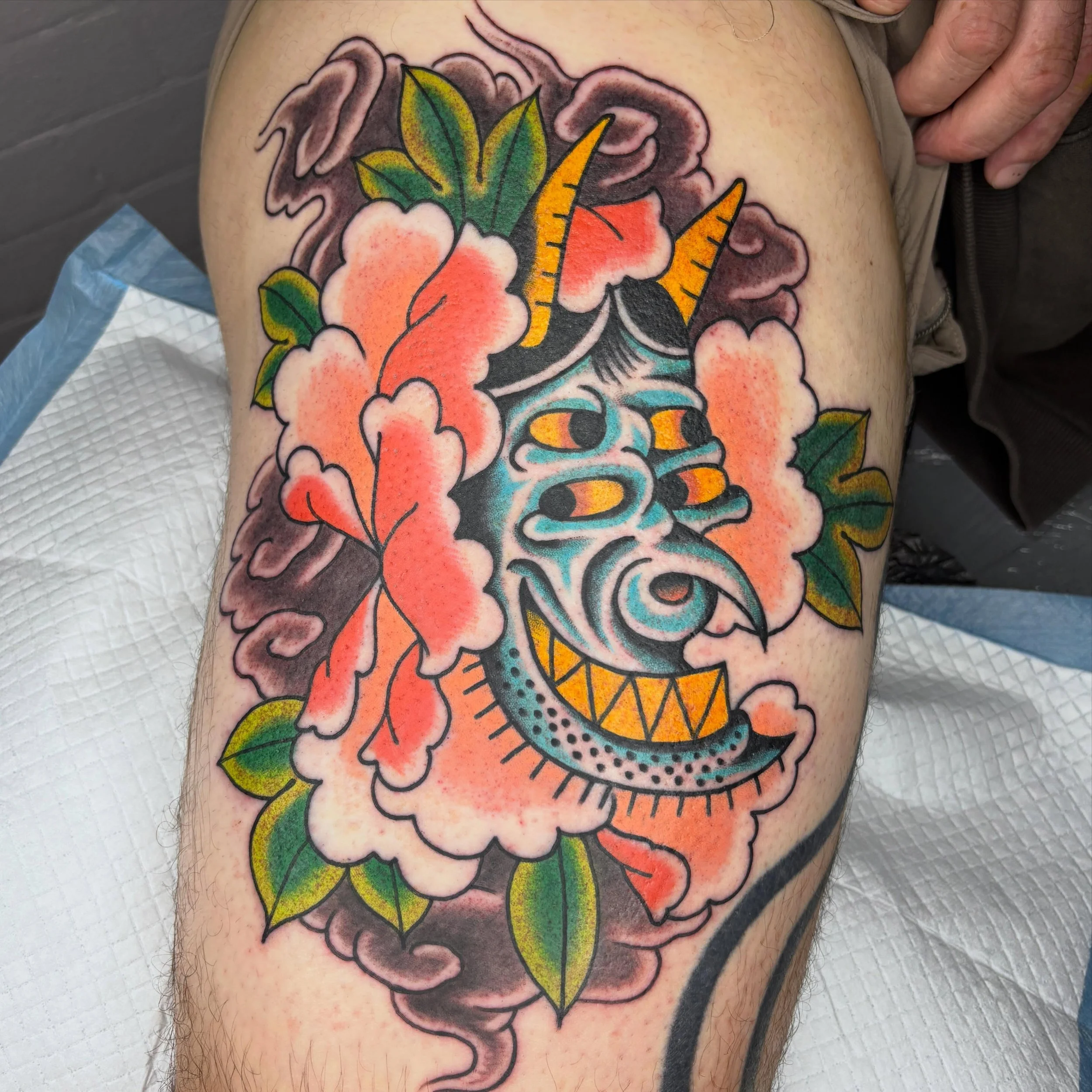A freehand collab piece by @lockyharley X @donny_tattoo_ 

The guys are super keen to do more of these mashups! If you&rsquo;re after a truly unique tattoo get in touch! 💥

For bookings and enquiries:
DM @superdeluxestudio
📧 superdeluxemerimbula@gm