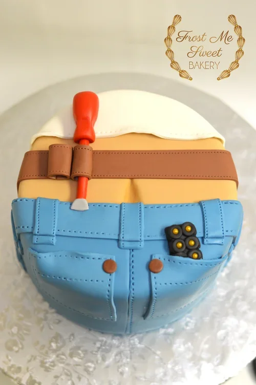 PLUMBERS+CRACK+CAKE.webp