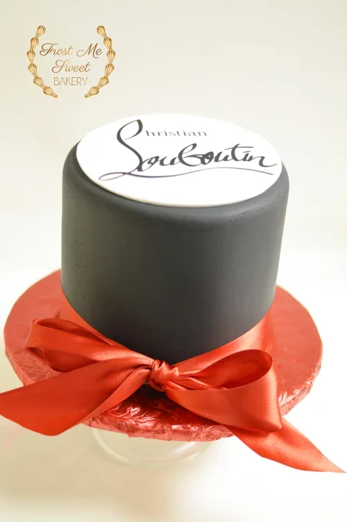 louboutin cake.webp