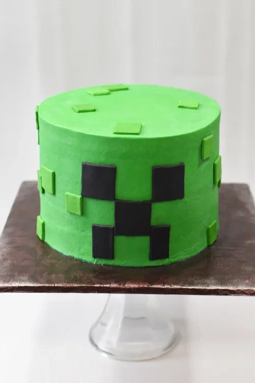 minecraft cake.webp