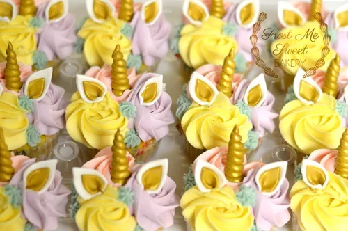 unicorn+cupcakes.webp