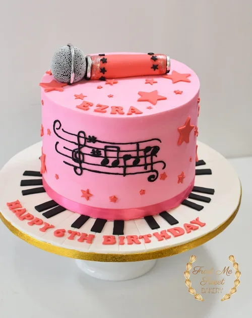 karaoke cake.webp
