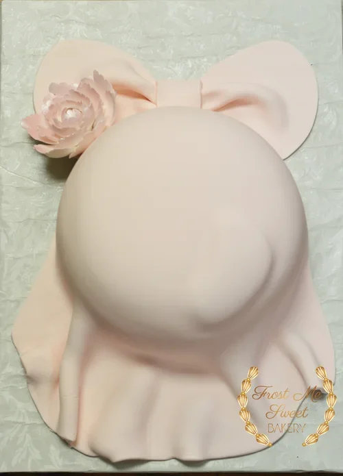 pink+mama+belly Baby Shower cake.webp