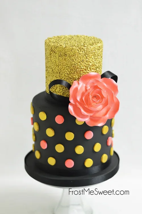 gold blackpink cale.webp